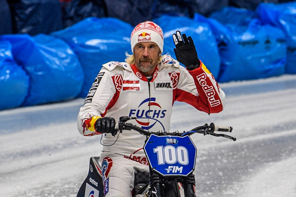 Franky Zorn (100) of Austria during the Ice Speedway Gladiators World Championship Final 1 at Max-Aicher-Arena, Inzell on Saturday 15th March 2025. (Photo: Ian Charles | MI News)