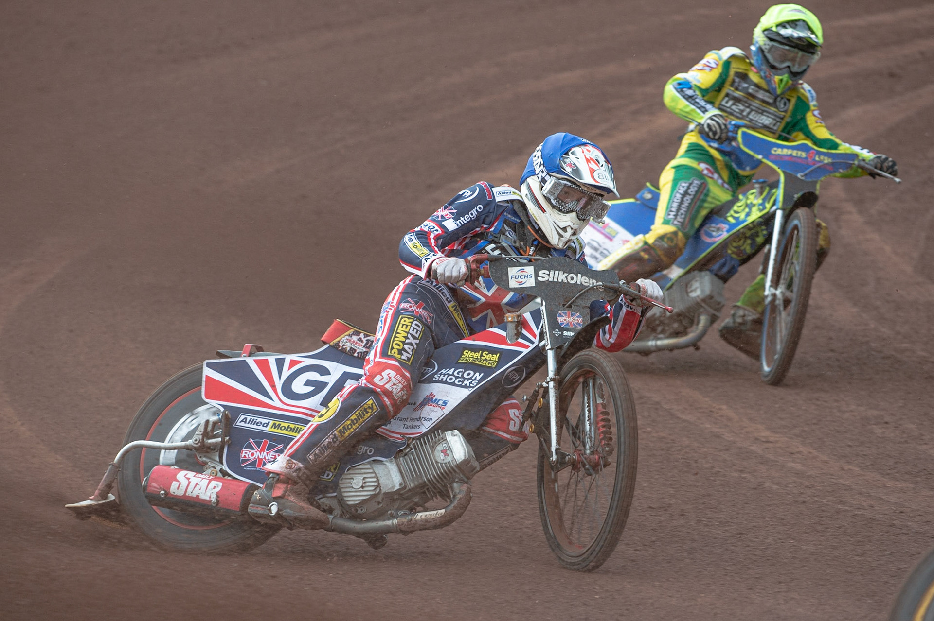 Photo: Ian Charles

Drew Kemp (Blue) leads Kye Thomson (Yellow)

FIM Team Speedway U-21 World Championship, National Speedway Stadium, Manchester Friday 12 July  2019