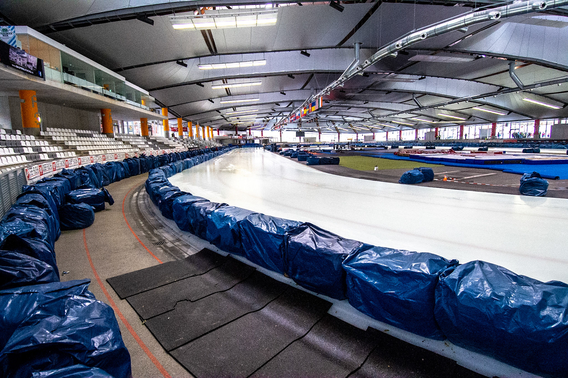 Photo: Ian Charles

Max Aicher Arena

FIM Ice Speedway Gladiators World Championship, Event 4.1, Max-Aicher-Arena, Inzell, Germany, Saturday 16 March 2019