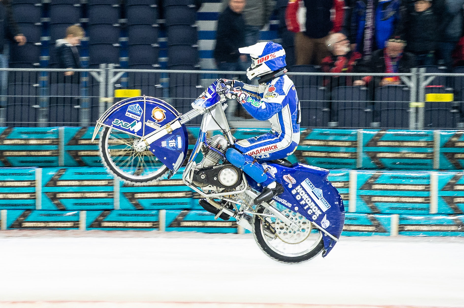 Photo: Ian Charles

Konstantin Kolenkin wheelie


Roelof Thijs Bokaal, Ice Rink Thialf, Heerenveen, Netherlands Friday  29  March  2019