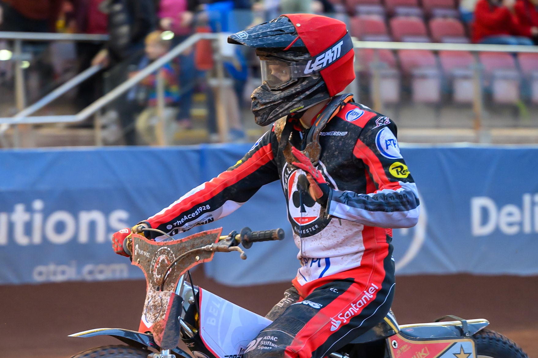 Norick Blödorn of Belle Vue Aces  waves to the fans at the end of the meeting during the Rowe Motor Oil Premiership match between Belle Vue Aces and Leicester Lions at the National Speedway Stadium, Manchester on Monday 15th June 2026. (Photo: Ian Charles | MI News)