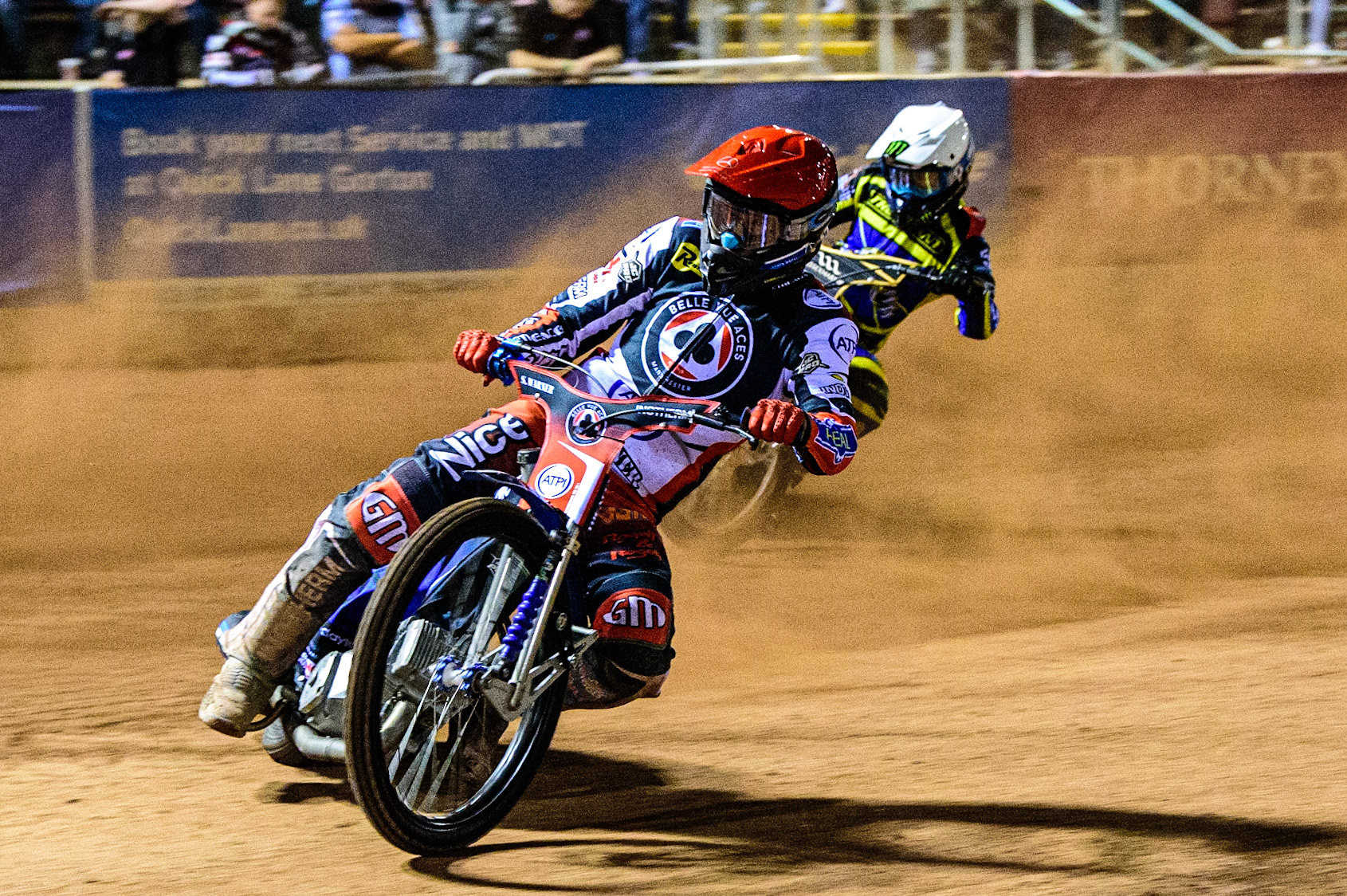Matej Zagar  (Red) leads Jack Holder  (White) during the SGB Premiership match between Belle Vue Aces and Sheffield Tigers at the National Speedway Stadium, Manchester on Monday 5th September 2022. (Credit: Ian Charles | MI News)