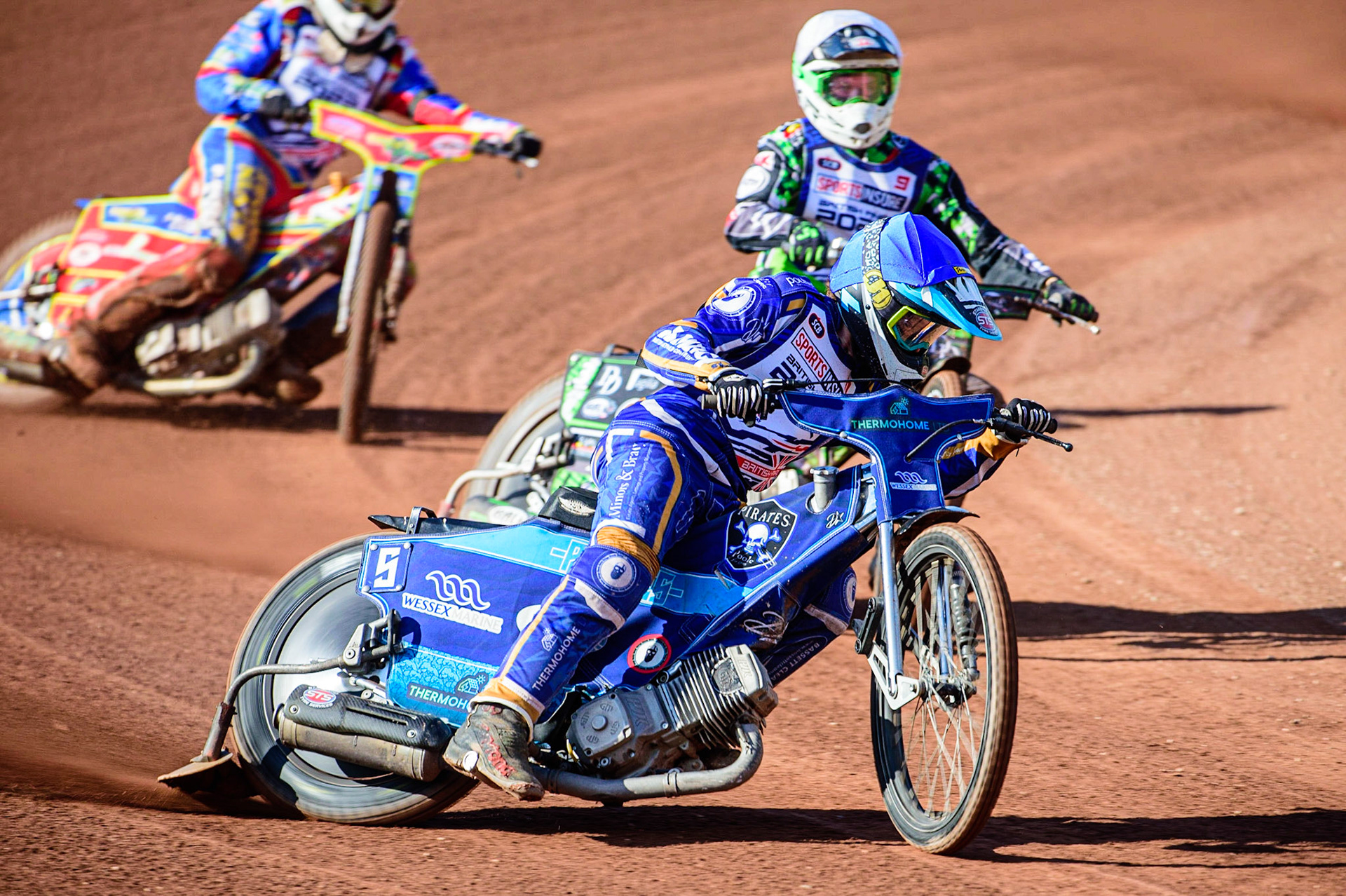 Richard Lawson  (Blue) leads Charles Wright (White) during the Sports Insure British Speedway Final, at the National Speedway Stadium, Manchester, on Sunday 18th September 2022. (Credit: Ian Charles | MI News )