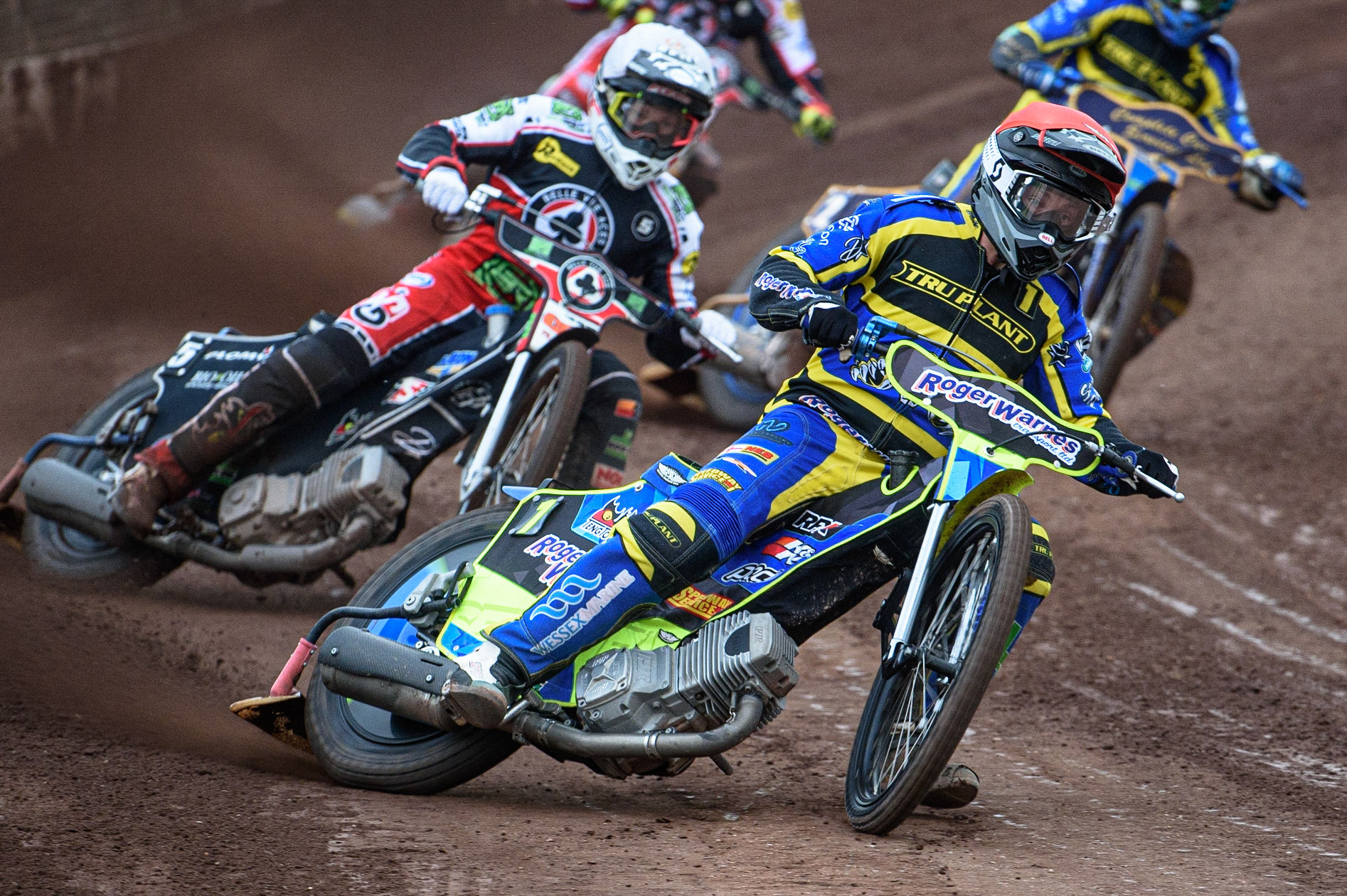 SHEFFIELD, UK. JULY 1ST     Troy Batchelor (Red) leads Dan Bewley  (White), during the SGB Premiership match between Sheffield Tigers and Belle Vue Aces at Owlerton Stadium, Sheffield on Thursday 1st July 2021. (Credit: Ian Charles | MI News)