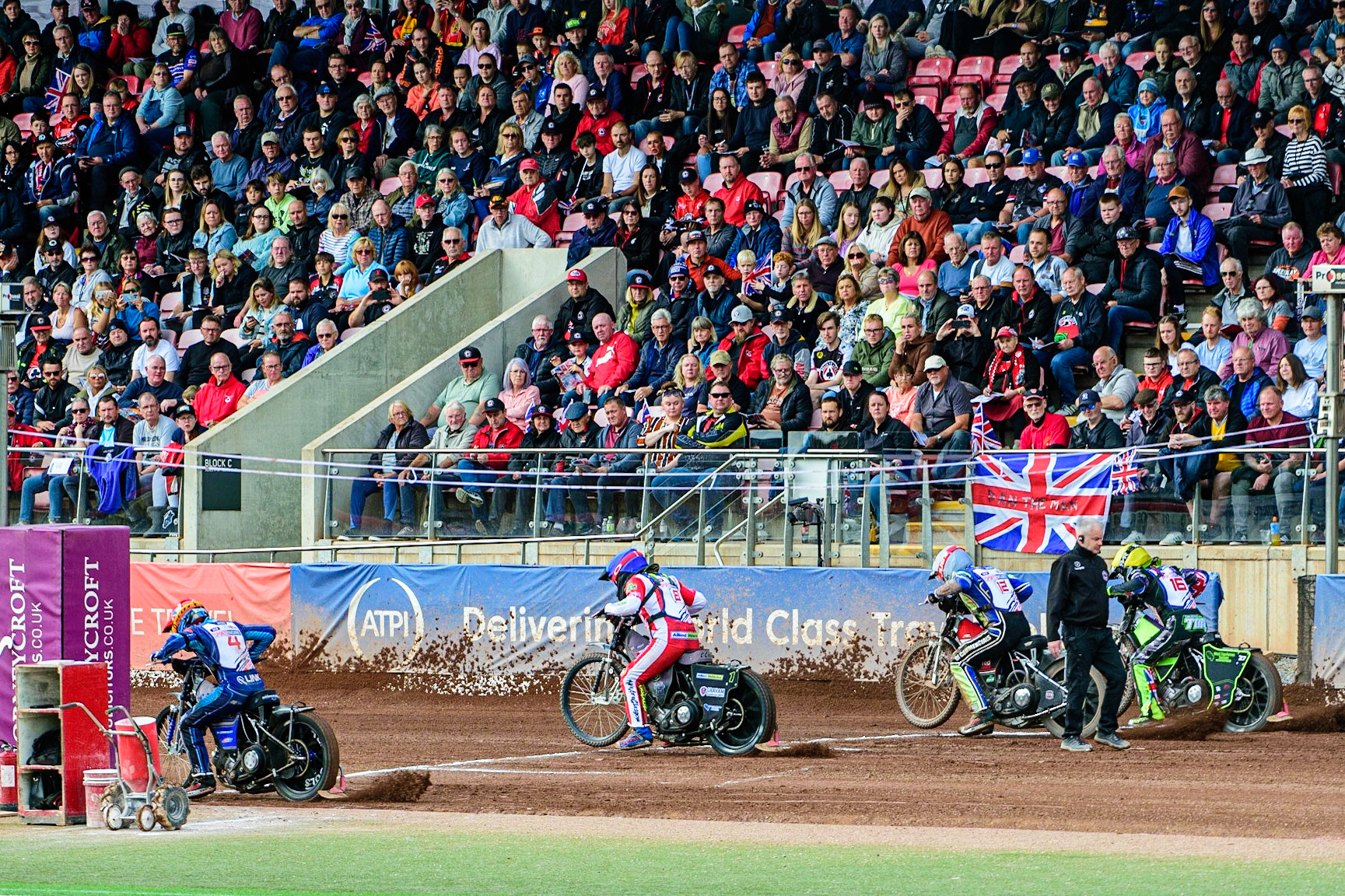 The start of heat 8 (l-r) Steve Worrall (Red) Craig Cook  (Blue), Richie Worrall  (White) and Tom Brennan  (Yellow) during the Sports Insure British Speedway Final, at the National Speedway Stadium, Manchester, on Sunday 18th September 2022. (Credit: Ian Charles | MI News )