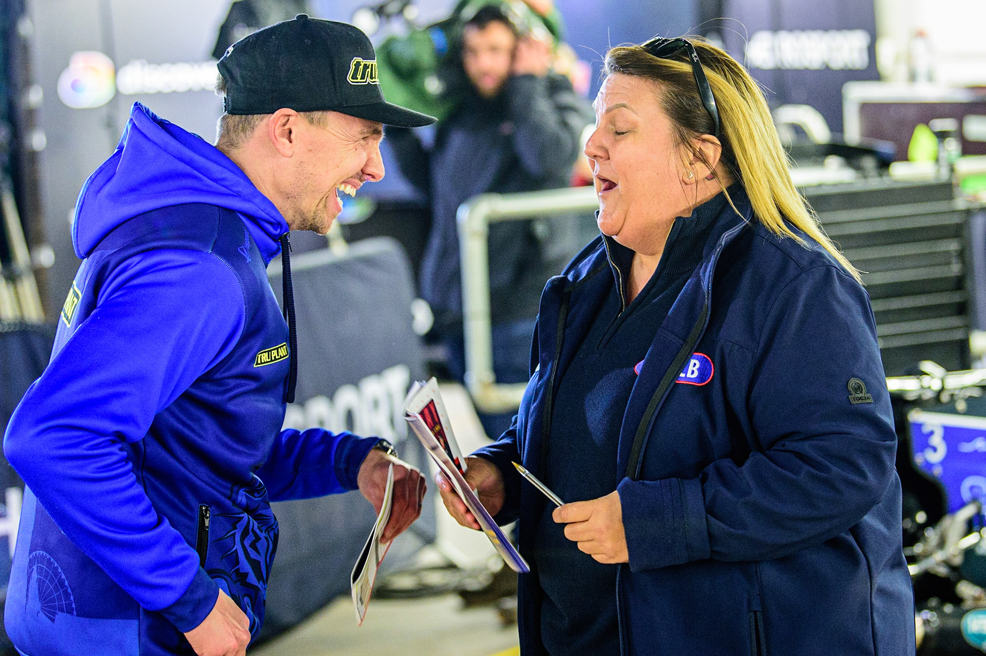 Simon Stead, manager of Sheffield TruPlant Tigers (left) shares a joke with Referee Christina Turnbull during the SGB Premiership Grand Final 1st leg between Belle Vue Aces and Sheffield Tigers at the National Speedway Stadium, Manchester on Monday 10th October 2022. (Credit: Ian Charles | MI News)