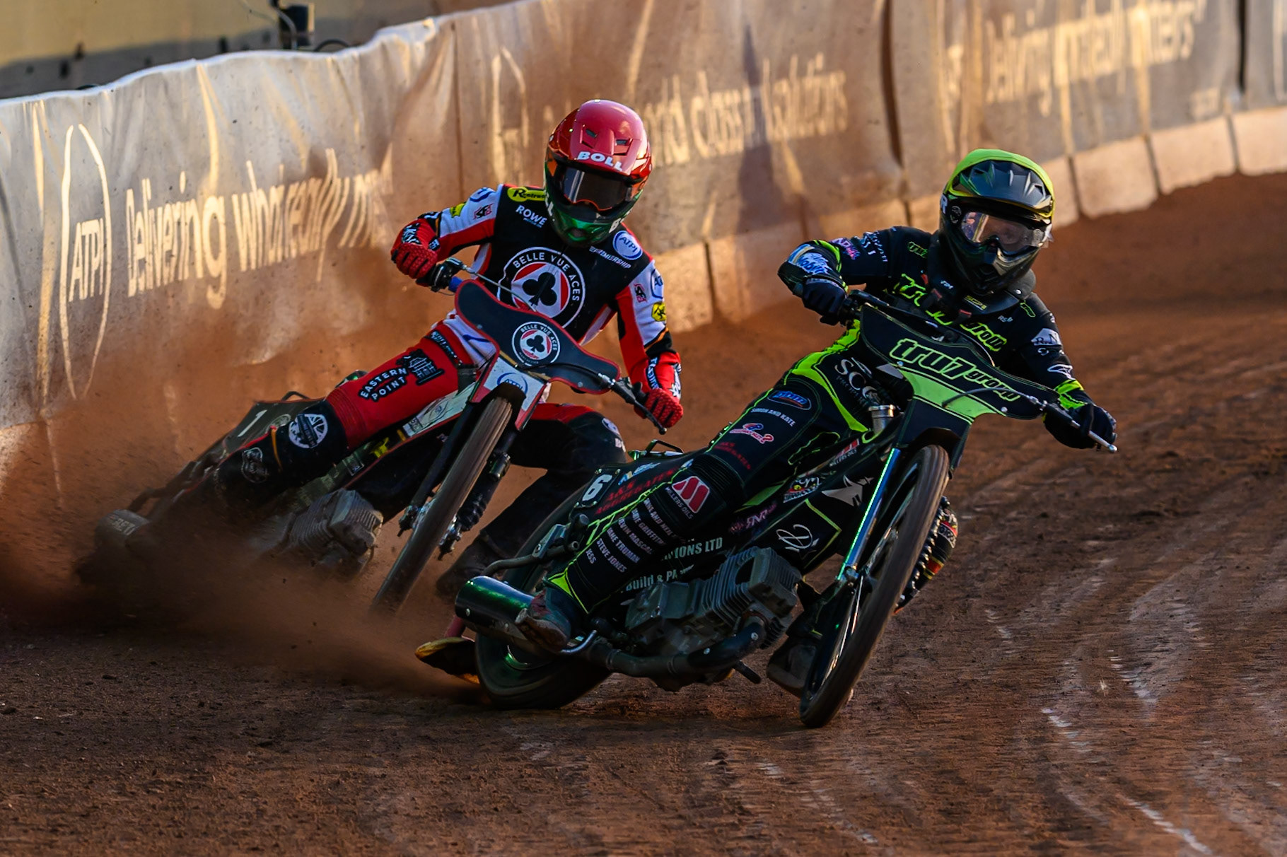 Dan Thompson of Ipswich Witches  in Yellow leading Brady Kurtz of Belle Vue Aces  in Red, during the Rowe Motor Oil Premiership match between Belle Vue Aces and Ipswich Witches at the National Speedway Stadium, Manchester on Monday 4th August 2025. (Photo: Ian Charles | MI News)