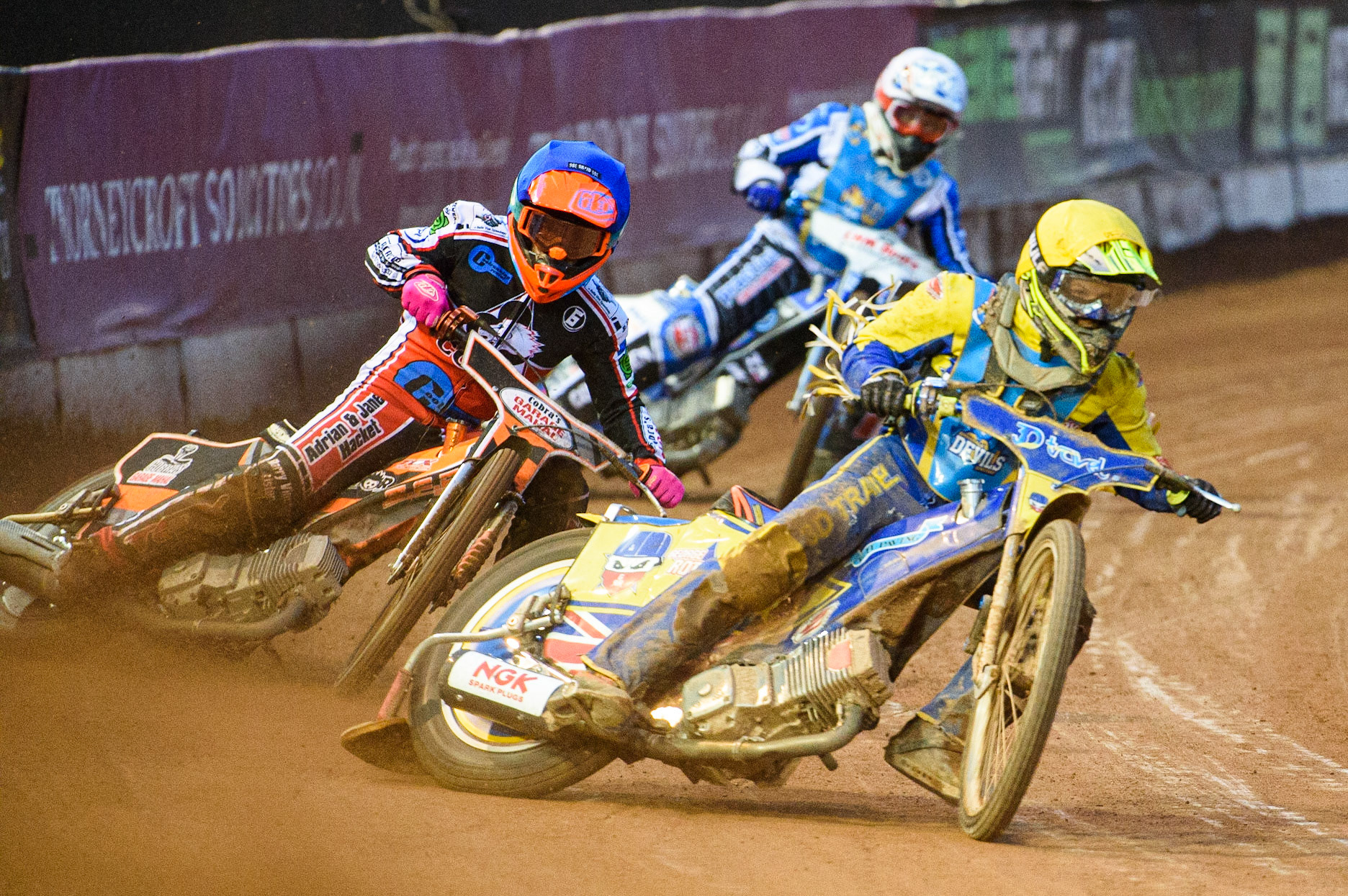 MANCHESTER, UK. AUGUST 20TH  George Rothery  (Yellow) leads Connor Coles  (Blue) and Danny Phillips  (White)during the National Development League match between Belle Vue Aces and Armadale Devils at the National Speedway Stadium, Manchester on Friday 20th August 2021. (Credit: Ian Charles | MI News)
