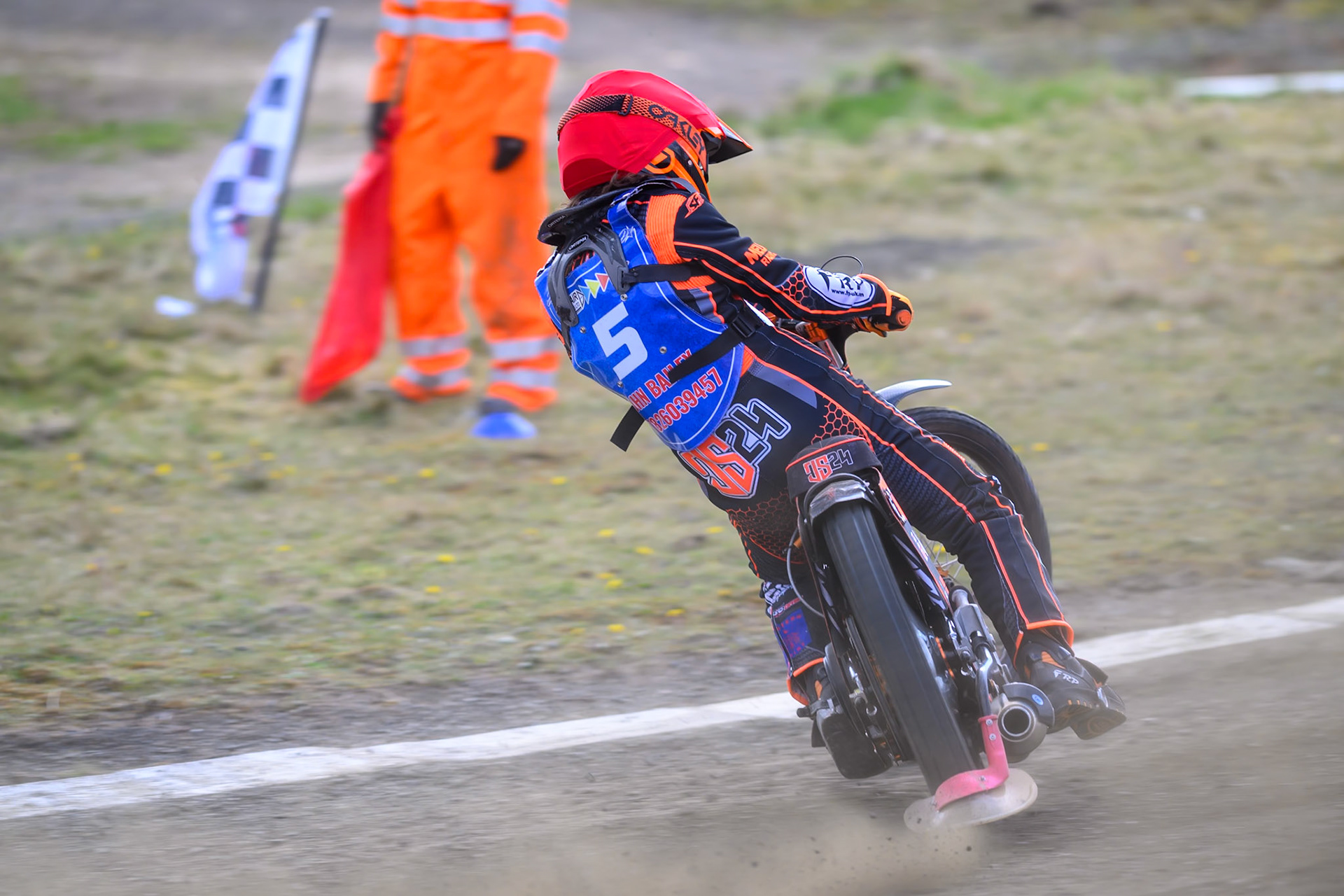 Jack Smith of Buxton Bulls   in action during the  Challenge match between Buxton Bulls and NDL Nomads at Hi-Edge Speedway, Buxton on Sunday 19th April 2026. (Photo: Ian Charles | MI News)