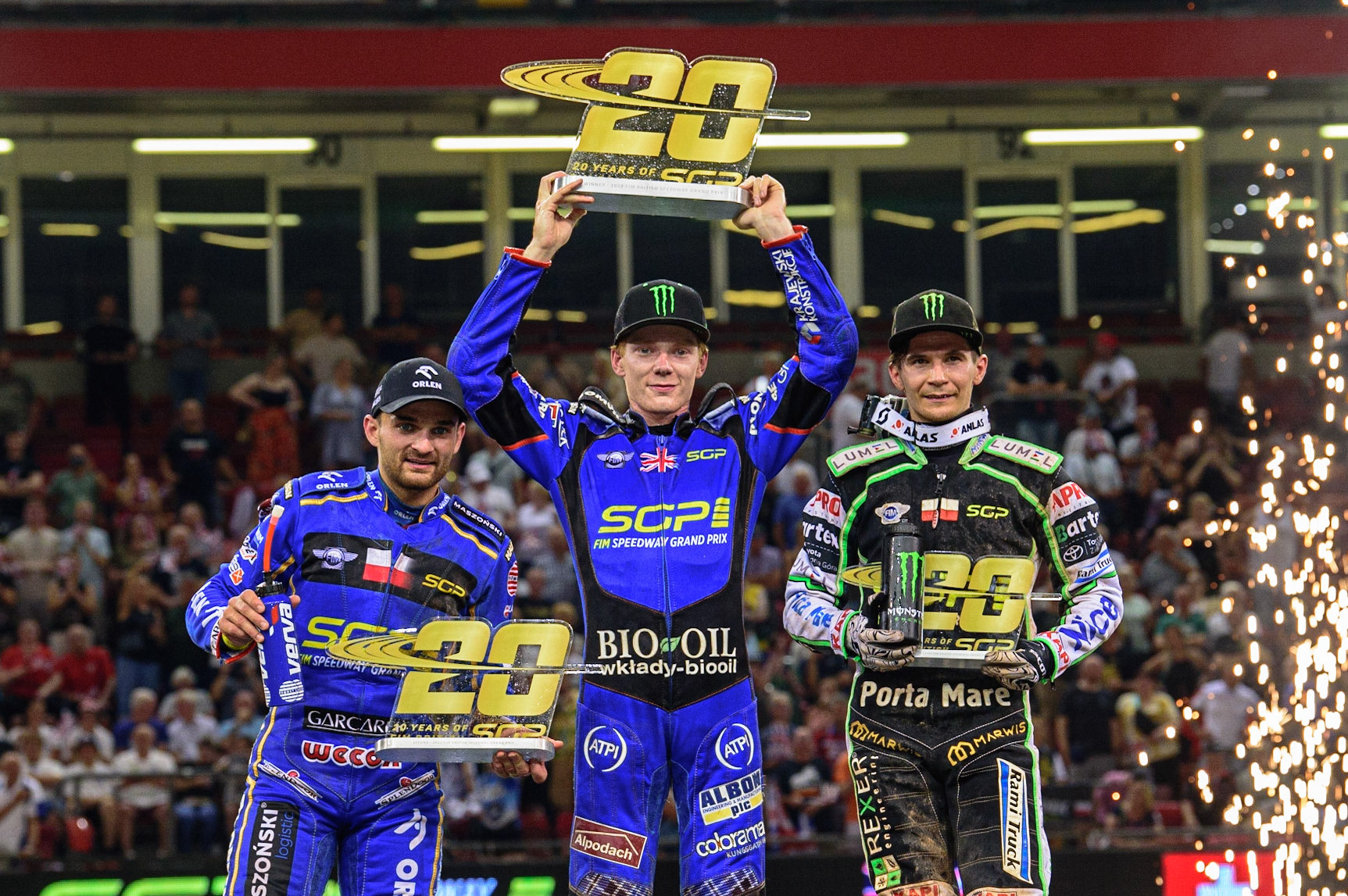 Top 3: (l - r) Bartosz Zmarzlik (95) - 2nd, Dan Bewley (99) Winner and Patryk Dudek (692) - 3rd during the FIM  Speedway Grand Prix of Great Britain at the Principality Stadium, Cardiff on Saturday 13th August 2022. (Credit: Ian Charles | MI News