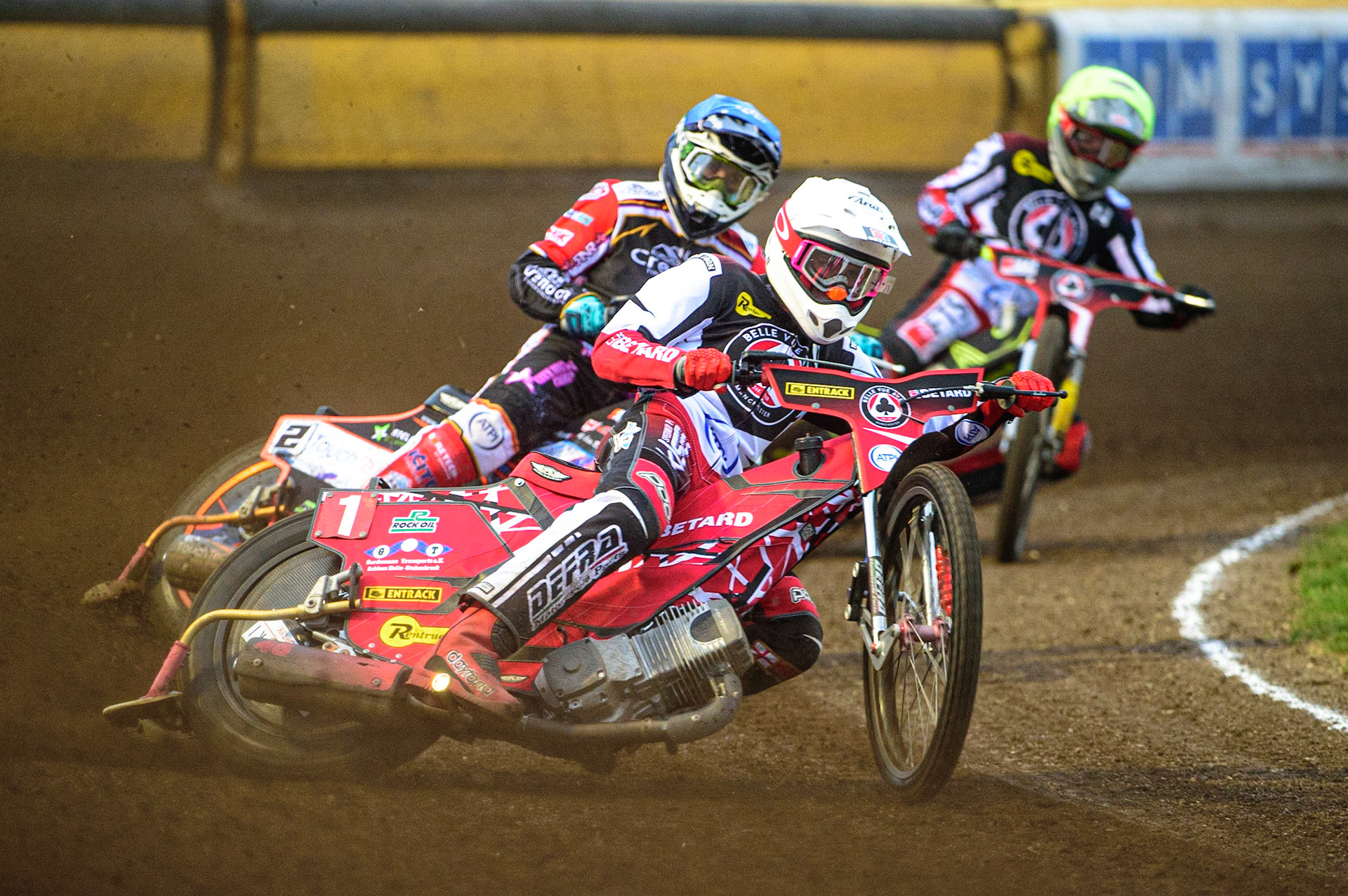 PETERBOROUGH, UK. MAY 9TH  Max Fricke  (White) leads Scott Nicholls  (Blue) and Jye Etheridge  (Yellow) during the SGB Premiership match between Peterborough Panthers and Belle Vue Aces at East of England Showground, Peterborough on Monday 9th May 2022. (Credit: Ian Charles | MI News)