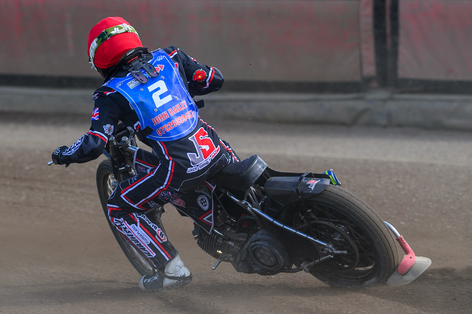 Jack Shimelt of Buxton Bulls in action during the WSRA National Development League match between Buxton Bulls and Edinburgh Monarchs Academy at Hi-Edge Speedway, Buxton on Sunday 14th June 2026. (Photo: Ian Charles | MI News)