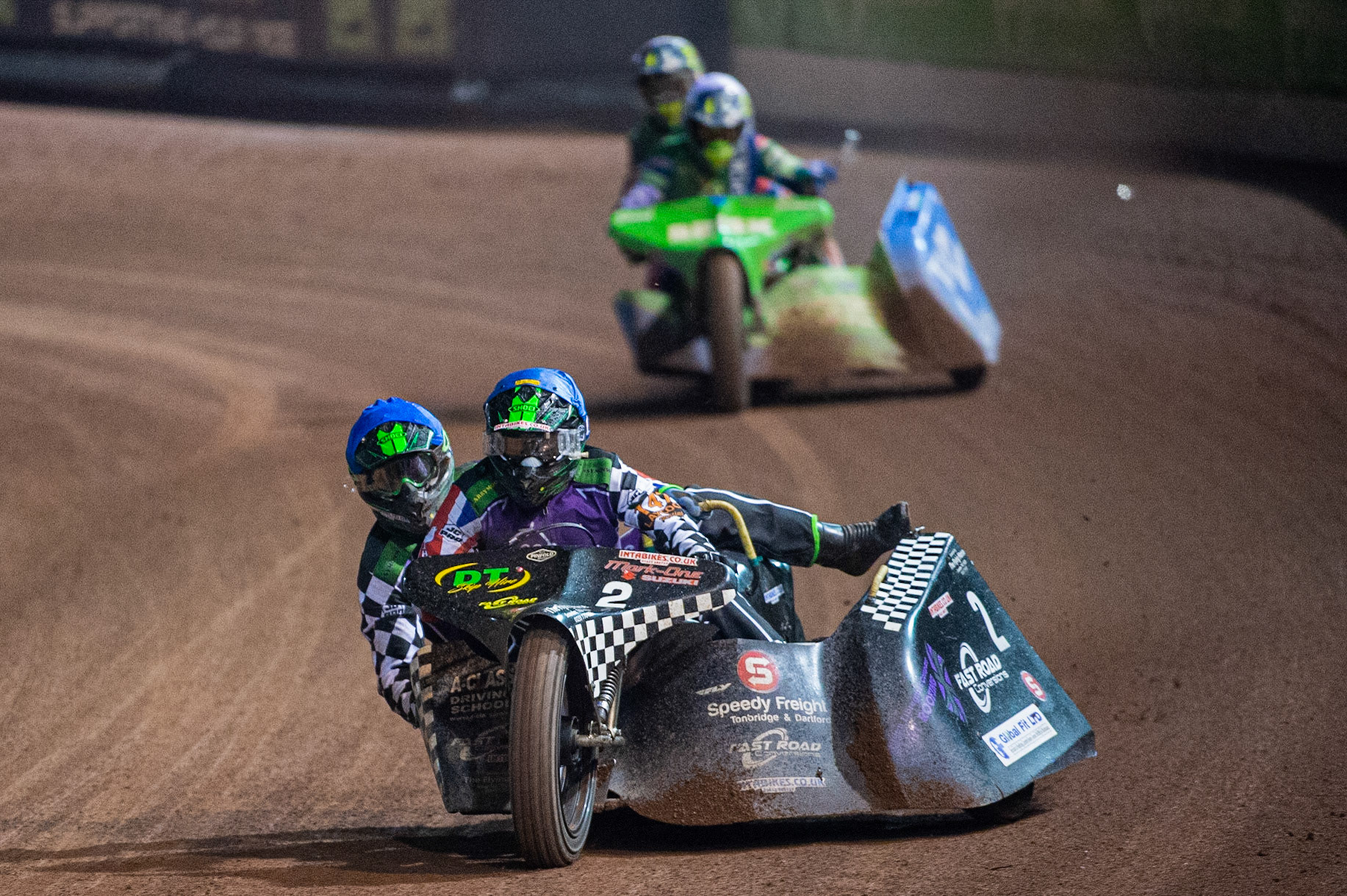 MANCHESTER, ENGLAND Nevill Penfold & Kev Jones(2) leads Jack Penfold & Kieran Ivy(6) during the  ACU Sidecar Speedway Manchester Masters,  Belle Vue National Speedway Stadium, Manchester Saturday 12 October 2019 (Credit: Ian Charles | MI News)