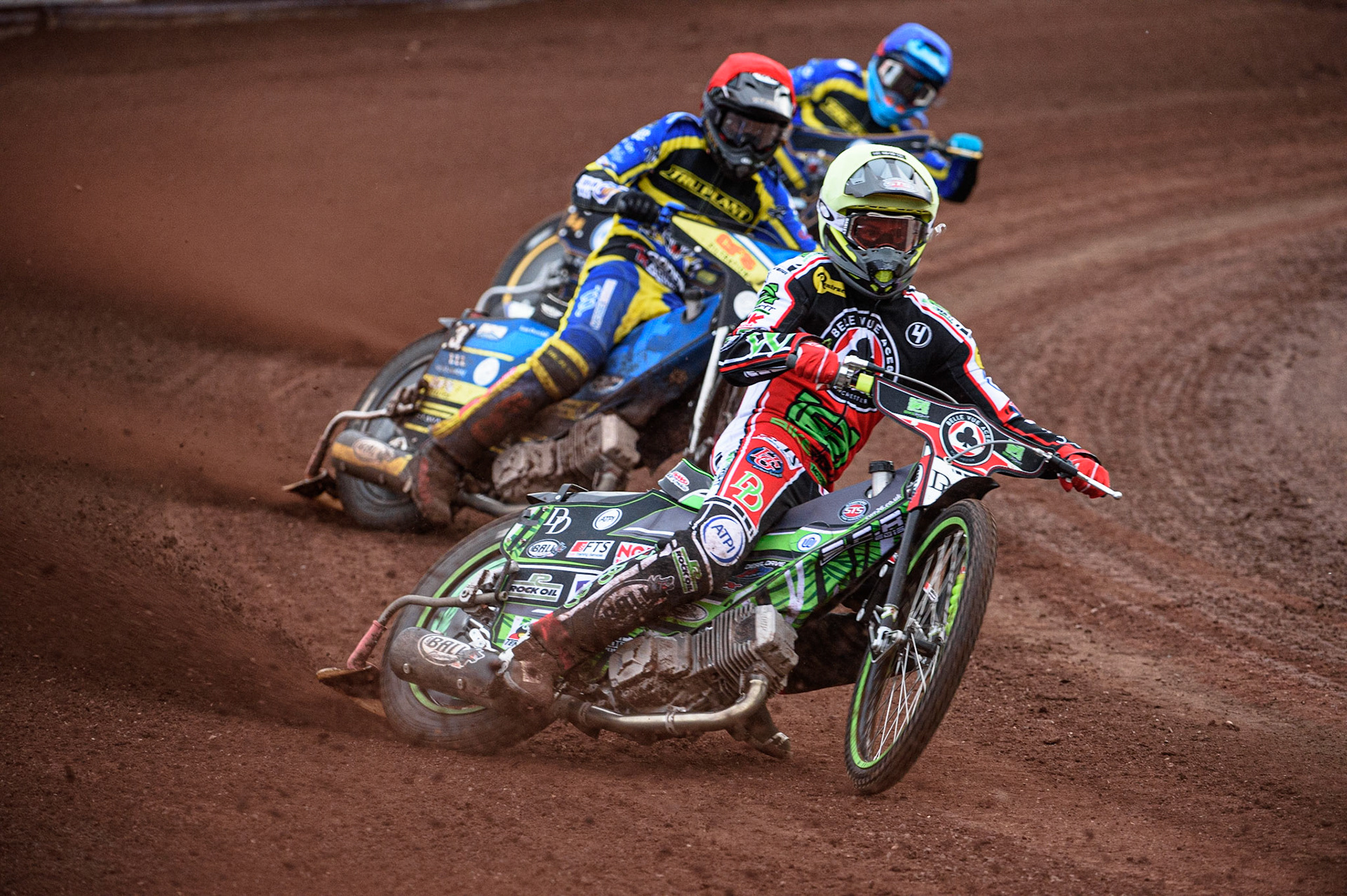 SHEFFIELD, UK. JULY 1ST     Belle Vue BikeRight Aces Charles Wright (Yellow) leads Adam Ellis  (Red) and Justin Sedgmen (Blue) during the SGB Premiership match between Sheffield Tigers and Belle Vue Aces at Owlerton Stadium, Sheffield on Thursday 1st July 2021. (Credit: Ian Charles | MI News)