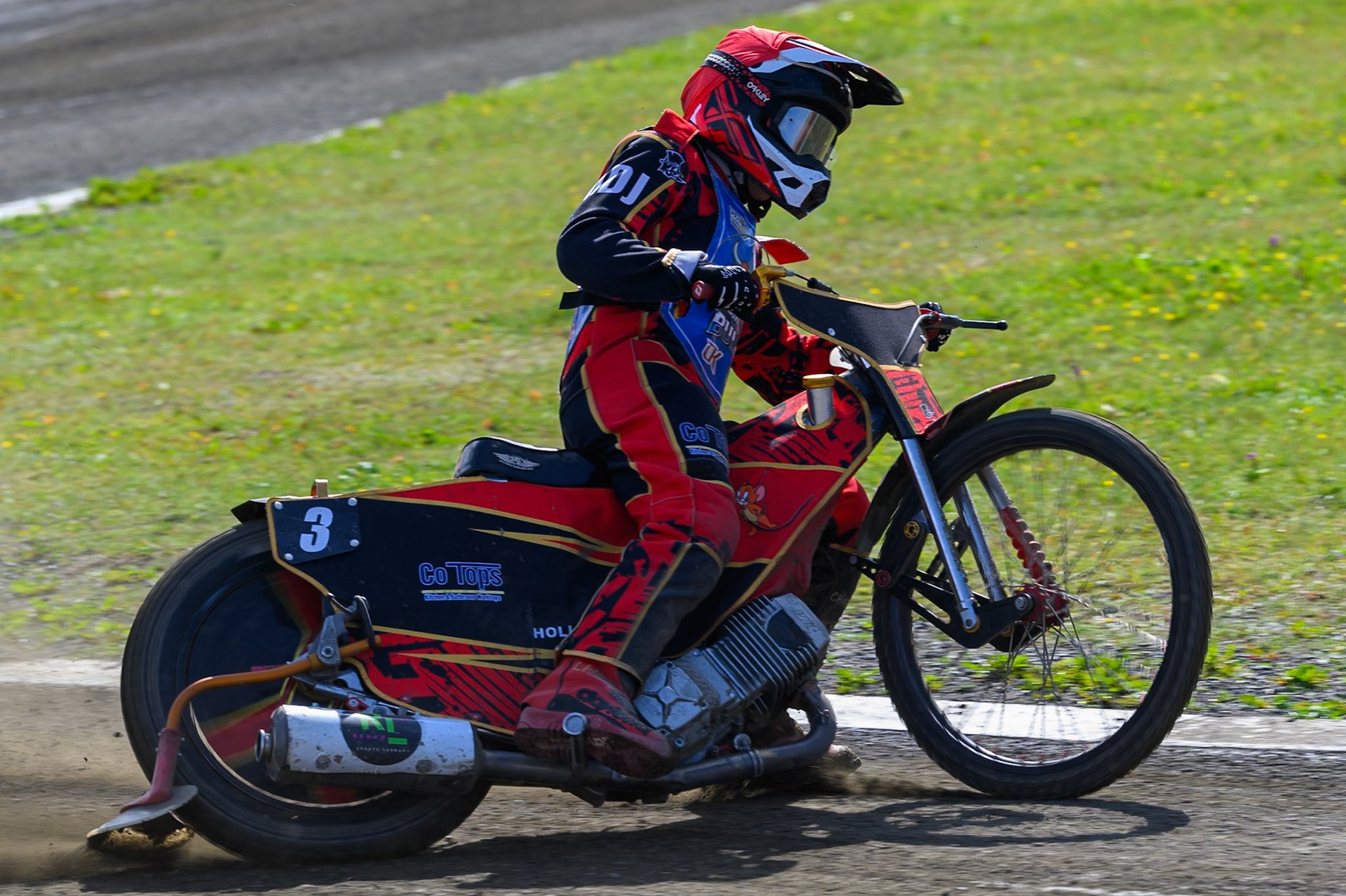 Luke Harris of Buxton Bulls in action during the WSRA National Development League match between Buxton Bulls and Edinburgh Monarchs Academy at Hi-Edge Speedway, Buxton on Sunday 14th June 2026. (Photo: Ian Charles | MI News)
