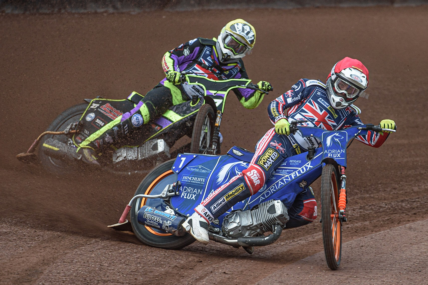 GLASGOW, UK. JUNE 19TH.  Lewis Kerr (Great Britain) (Red) leads Tom Brennan (Reserve) (Great Britain) (Yellow) during the FIM Speedway Grand Prix Qualifying Round at the Peugeot Ashfield Stadium, Glasgow on Saturday 19th June 2021. (Credit: Ian Charles | MI News)