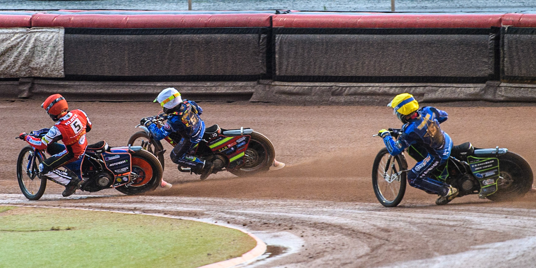 Brady Kurtz (Red) inside Michael Palm Toft (White) with Kye Thomson (Yellow) behind during the Sports Insure Premiership match between Belle Vue Aces and King's Lynn Stars at the National Speedway Stadium, Manchester on Monday 12th June 2023. (Photo: Ian Charles | MI News)