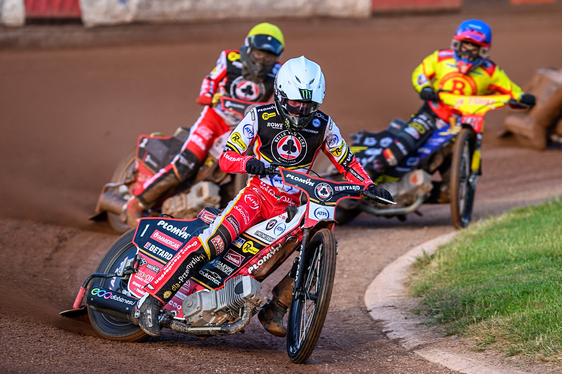 Belle Vue Aces' Dan Bewley in White leading Belle Vue Aces' Norick Blodorn in Yellow and Birmingham Brummies' Paco Castagna in Blue during the Rowe Motor Oil Premiership match between Birmingham Brummies and Belle Vue Aces at Perry Bar Stadium, Birmingham on Monday 2nd June 2025. (Photo: Ian Charles | MI News)