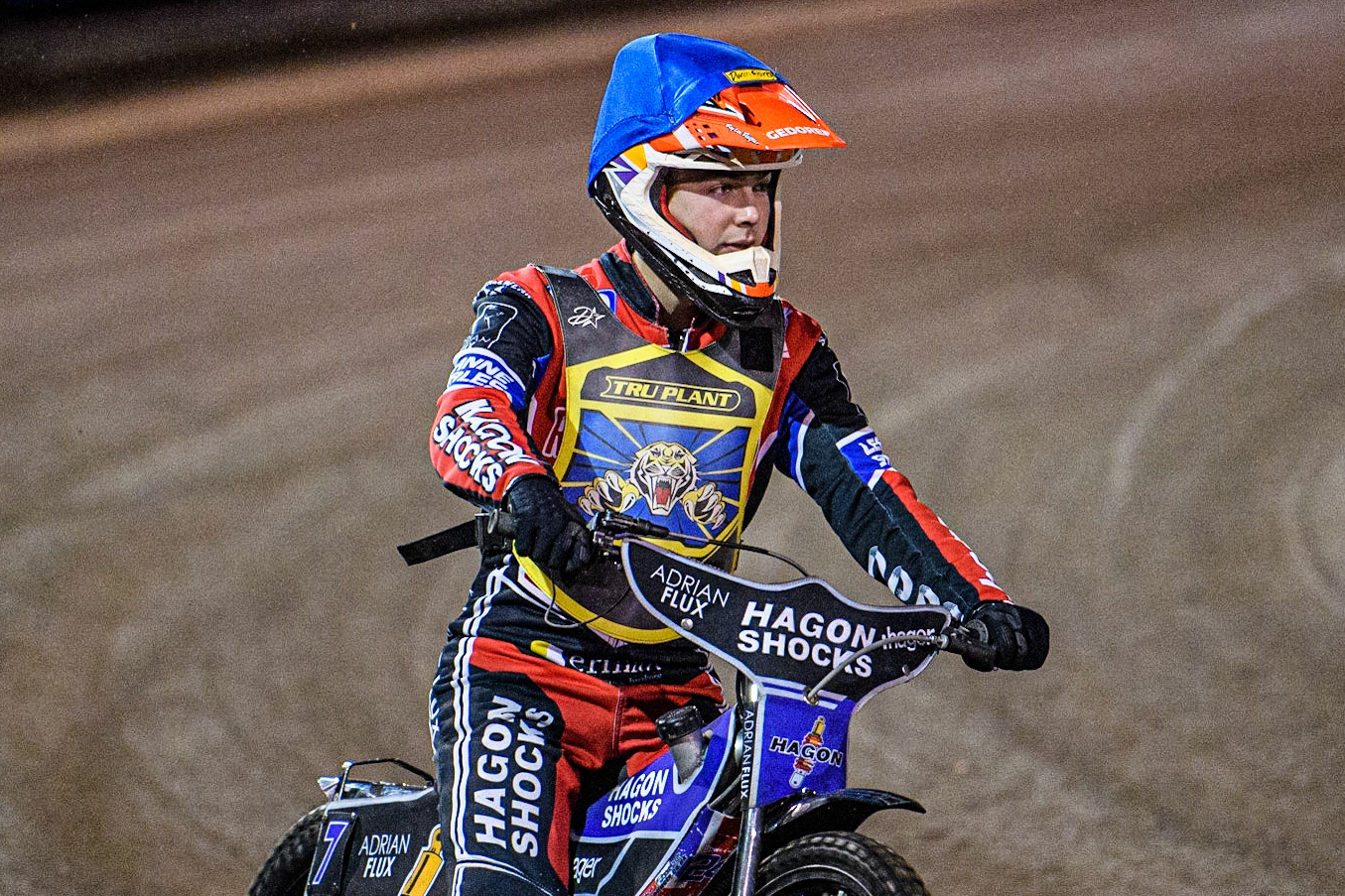 Jason Edwards on the parade lap during the Sports Insure Premiership Grand Final Second Leg match between Sheffield Tigers and Ipswich Witches at Owlerton Stadium, Sheffield on Thursday 5th October 2023. (Photo: Ian Charles | MI News)