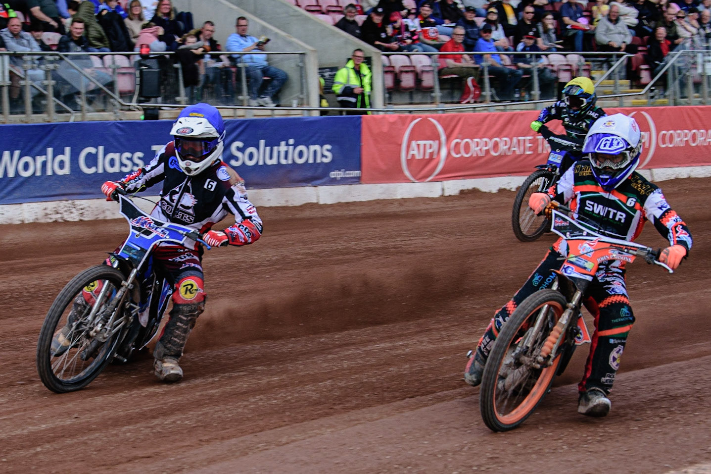 MANCHESTER, UK. APR 15TH  Ben Trigger  (Yellow) inside Archie Freeman  (Blue)  during the National Development League match between Belle Vue Colts and Plymouth Centurions at the National Speedway Stadium, Manchester on Friday 15th April 2022. (Credit: Ian Charles | MI News)