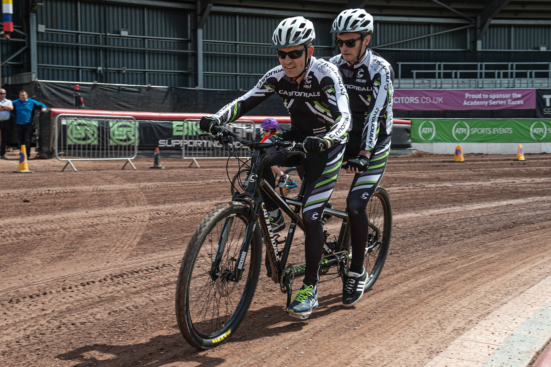 Photo: Ian Charles

Ricky Ashworth takes to the track on his tandem with pilot Duncan Bower as they do a few laps of the NSS

Summer Speed Saturday & British Youth Speedway Championship Round 5, National Speedway Stadium, Manchester, Saturday 22 June 2019