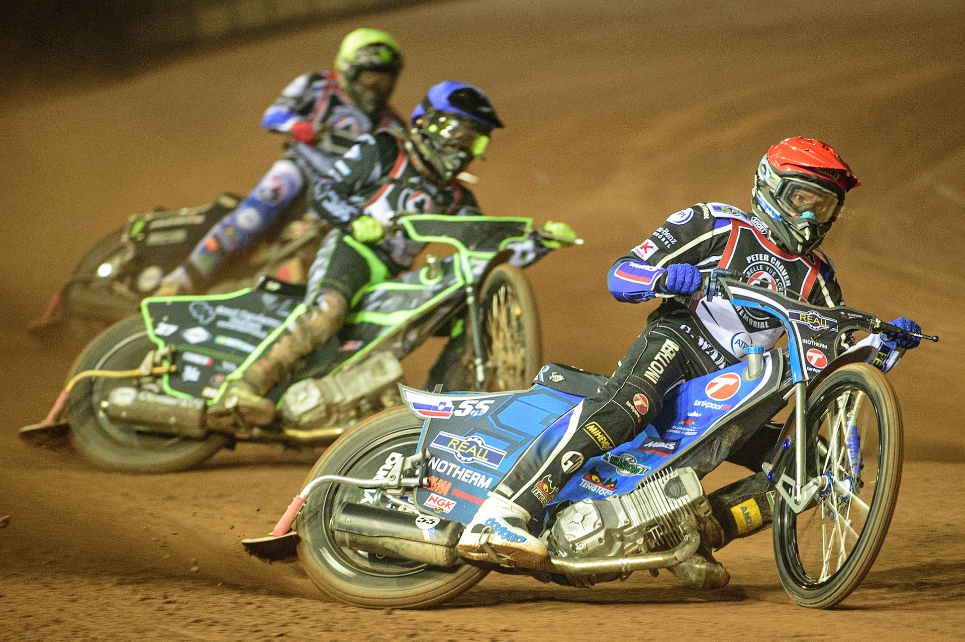 MANCHESTER, UK. MAR 21ST. Matej Žagar  (Red) leads Tom Brennan (Blue) and Dan Bewley (Yellow) during the ATPI Peter Craven Memorial Trophy at the National Speedway Stadium, Manchester on Monday 21st March 2022. (Credit: Ian Charles | MI News)