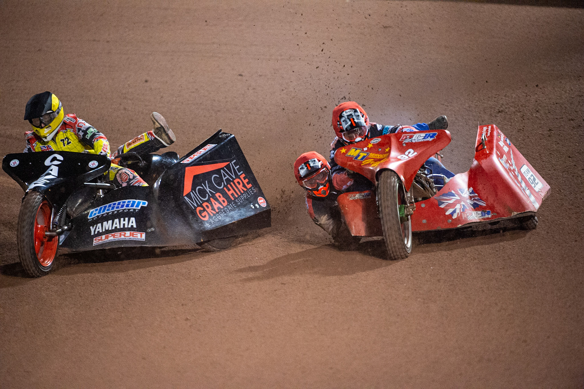 MANCHESTER, ENGLAND Andy Cossar & Gareth Williams (72) inside Paul Whitelam & Alan Elliott (92) during the  ACU Sidecar Speedway Manchester Masters,  Belle Vue National Speedway Stadium, Manchester Saturday 12 October 2019 (Credit: Ian Charles | MI News)