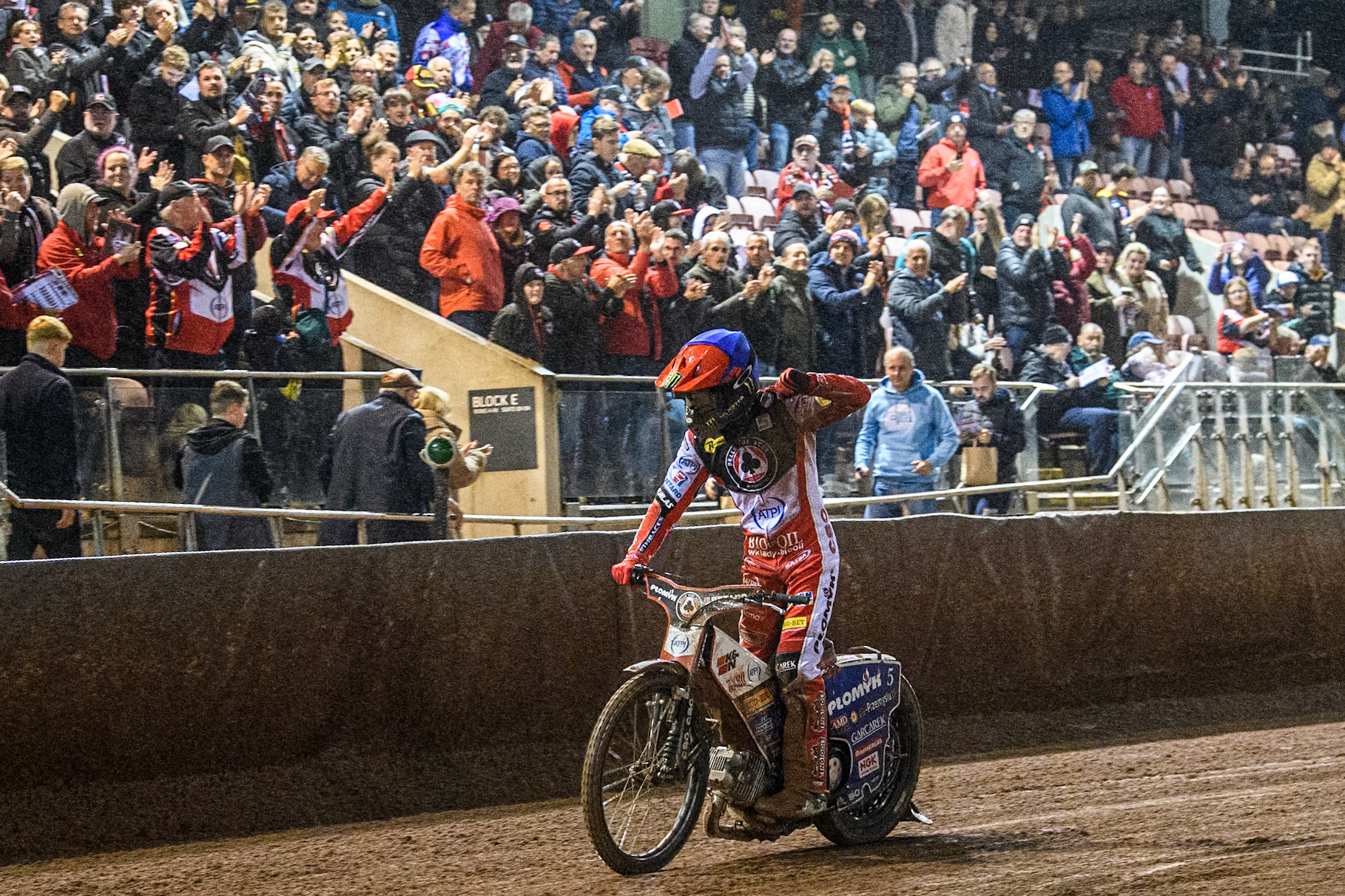 Belle Vue Aces' Dan Bewley acknowledges the fans during the Rowe Motor Oil Premiership Grand Final 1st Leg between Belle Vue Aces and Leicester Lions at the National Speedway Stadium, Manchester on Monday 23rd September 2024. (Photo: Ian Charles | MI News)