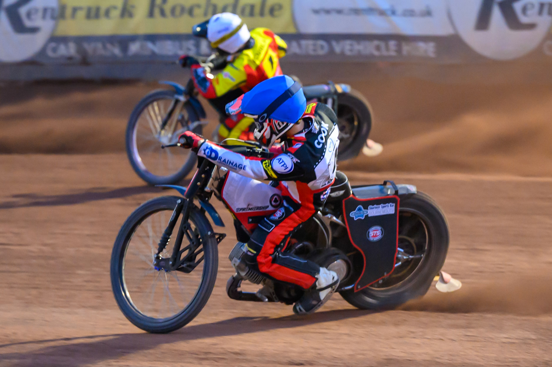 Zach Cook of Belle Vue Aces rides inside Ryan Douglas of Leicester Lions in White during the Rowe Motor Oil Premiership match between Belle Vue Aces and Leicester Lions at the National Speedway Stadium, Manchester on Monday 3rd August 2026. (Photo: Ian Charles | MI News)