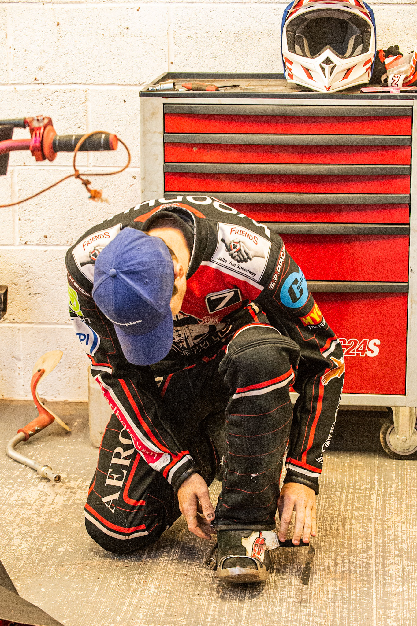 Photo: Ian Charles

Ben Woodhull prepares for the meeting

Belle Vue Colts v Cradley Heathens, SGB National League, Belle Vue National Speedway Stadium, Manchester, Thursday 29  August  2019