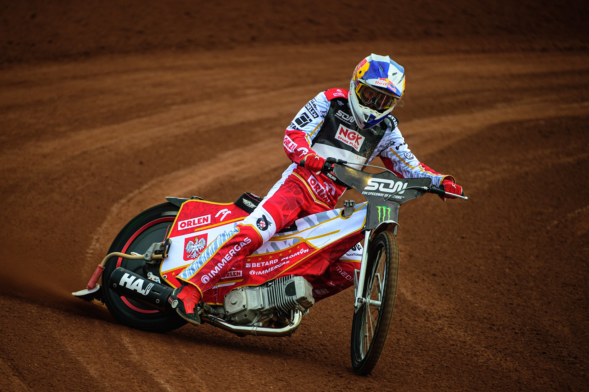 MANCHESTER, UK. OCT 16TH Maciej Janowski of Poland Practices during the Monster Energy FIM Speedway of Nations at the National Speedway Stadium, Manchester on Saturday  16th October 2021. (Credit: Ian Charles | MI News)