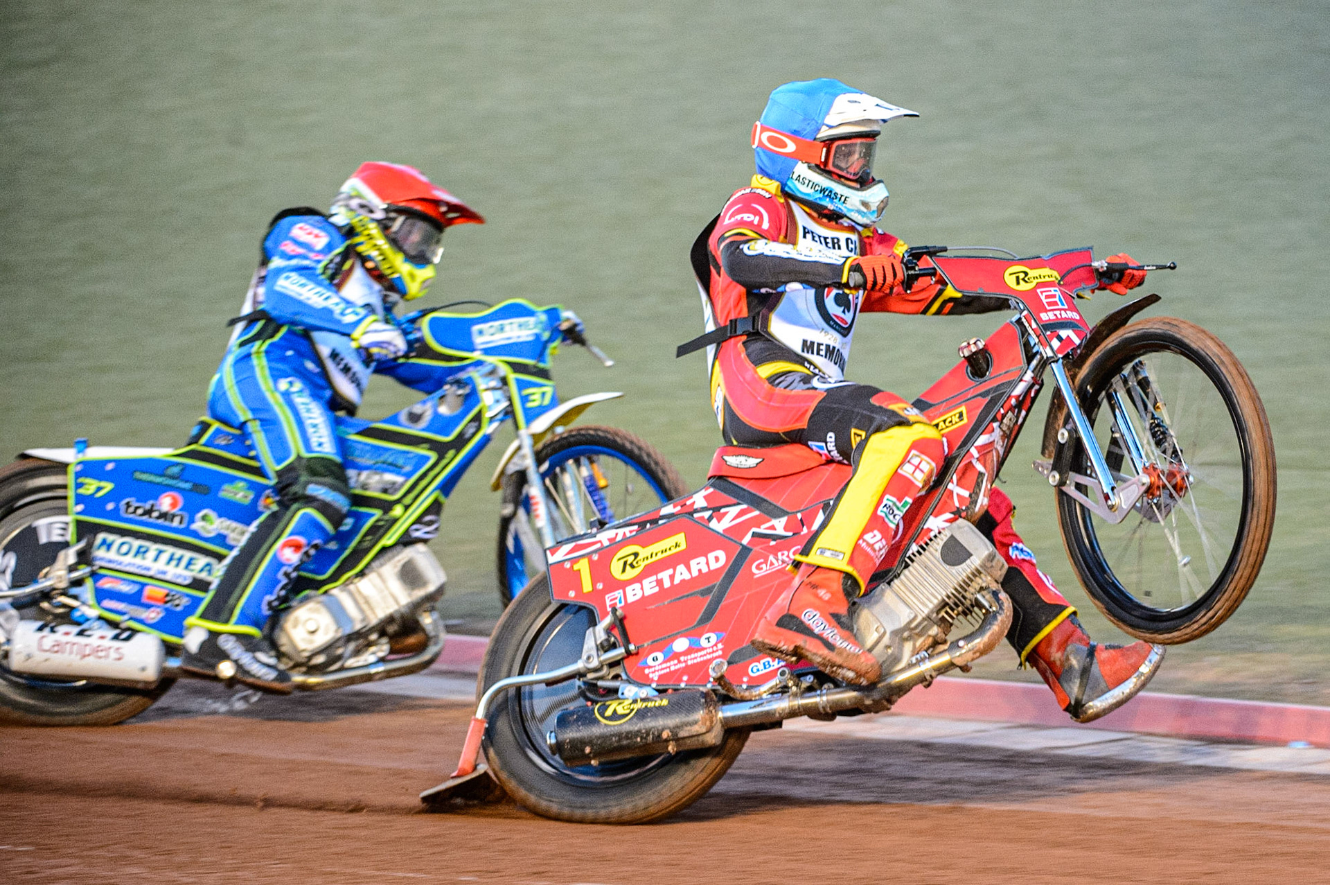 Max Fricke  (Blue) picks up some drive outside Chris Harris (Red)  during the Peter Craven Memorial Trophy  at the National Speedway Stadium, Manchester on Monday 3rd April 2023. (Photo: Ian Charles | MI News)