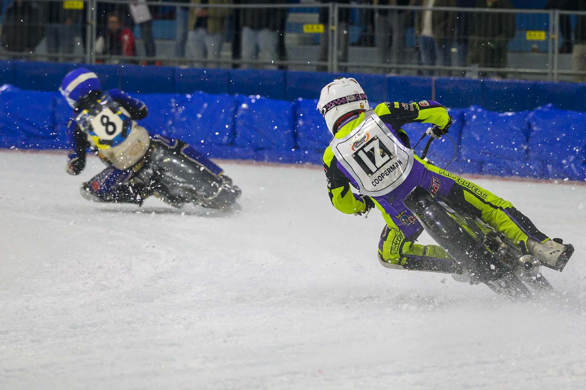 Paul Cooper of Great Britain  in White chases Jimmy Hörnell of Sweden  in Blue during the ROELOF THIJS BOKAAL at Ice Rink Thialf, Heerenveen on Friday 10th April 2026.  (Photo: Ian Charles | MI News)