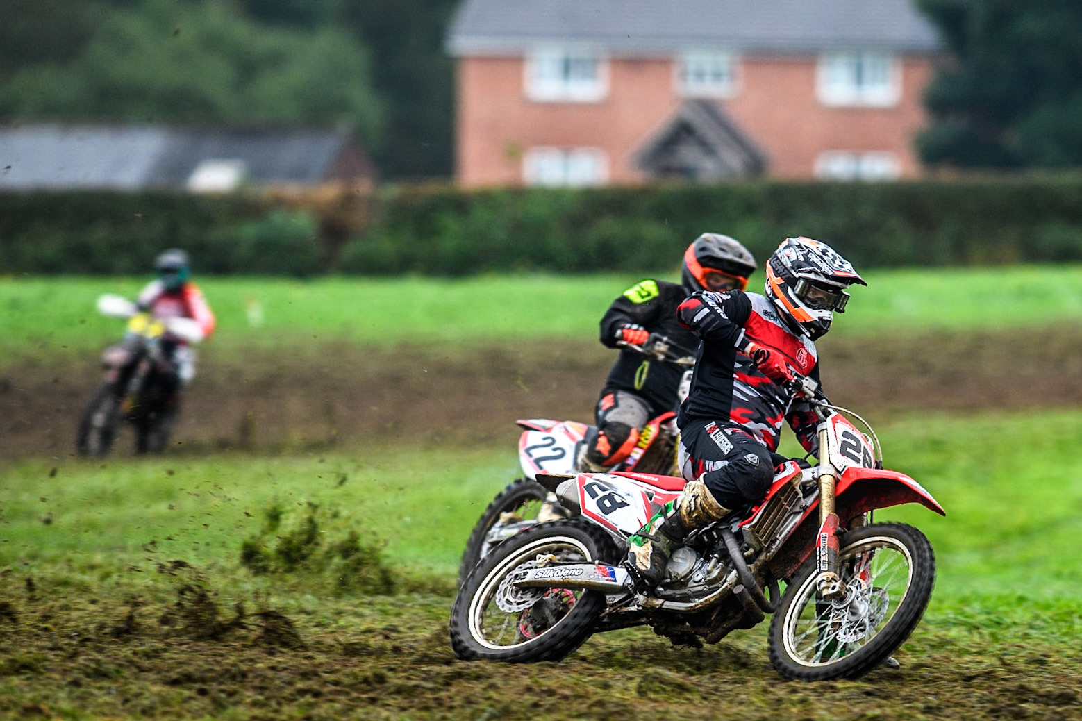 Jonathan Dowd (28) leading John Thompson (22) in the Adult Motocross Support Class during the ACU British Upright Championships at Woodhouse Lance, Gawsworth, Cheshire on Sunday 8th September 2024. (Photo: Ian Charles | MI News)