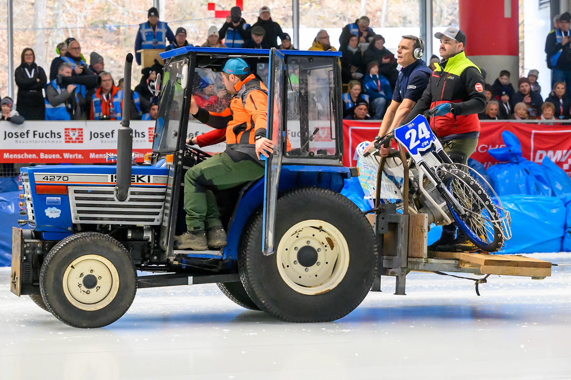 Max Koivula's bike is taken back to the pits after the crash during the Ice Speedway Gladiators World Championship Final 2 at Max-Aicher-Arena, Inzell on Sunday 15th March 2026. (Photo: Ian Charles | MI News)