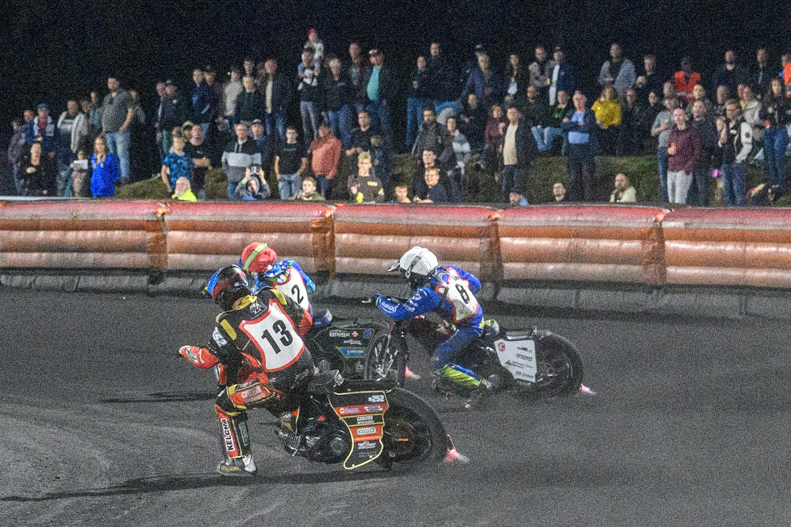 Ruben Guikema of The Netherlands in Blue chases Artjoms Juhno of Latvia in White and Michael West of Australia in Red during the Golden JOPA Helmet at Sportpark Veenoord, Veenoord, Netherlands on Saturday 21st September 2024. (Photo: Ian Charles | MI News)