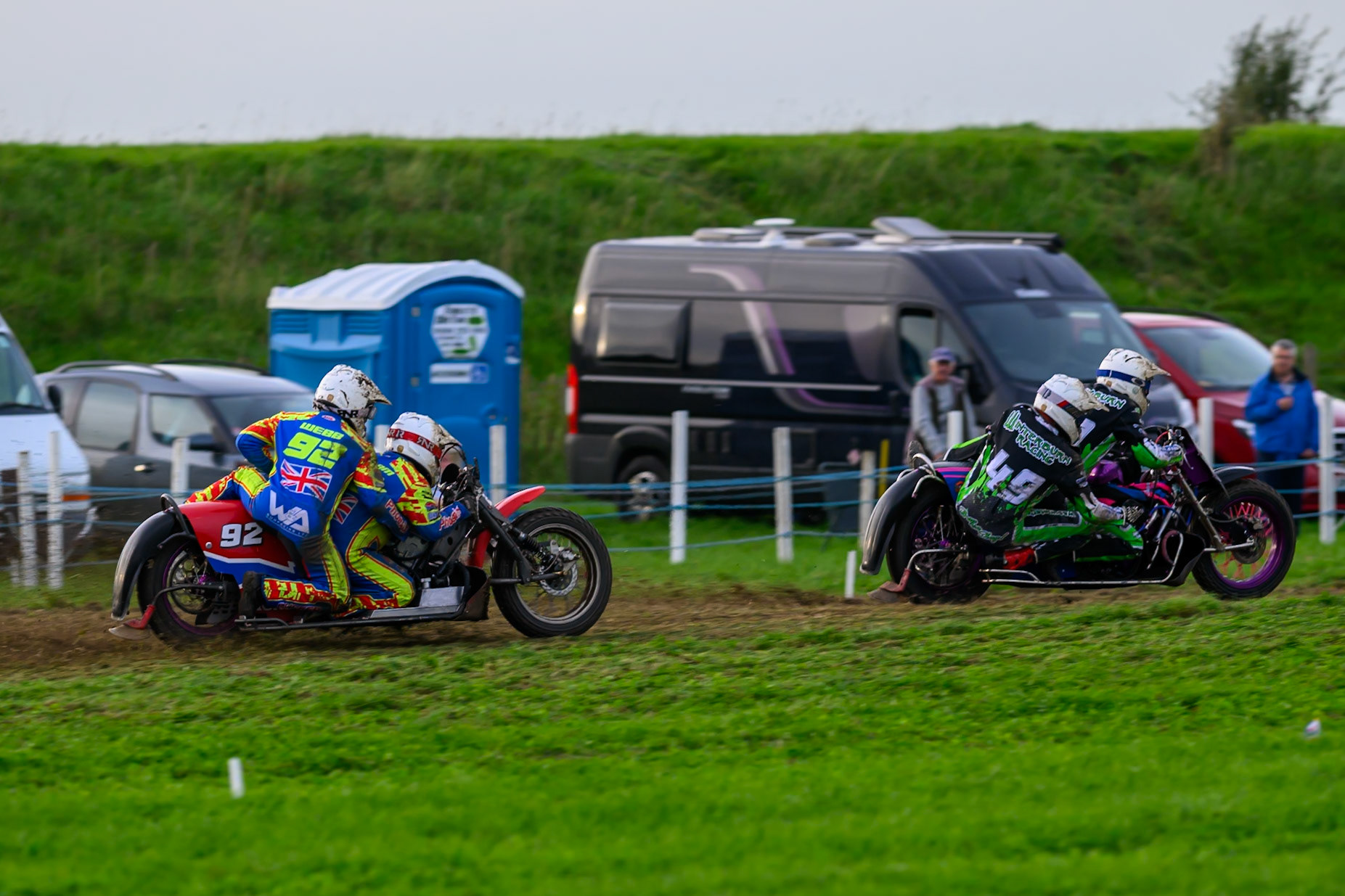 British Masters 1000cc Sidecars: Paul Whitelam/Richard Webb (92) chases Gareth Winterburn/Frankie Courtney (49)  in the final during the British Masters Grasstrack Championship at Lower Marsh Farm, Much Hoole, Preston in Lancashire, England on Sunday 13th September 2026. (Photo: Ian Charles | MI News)