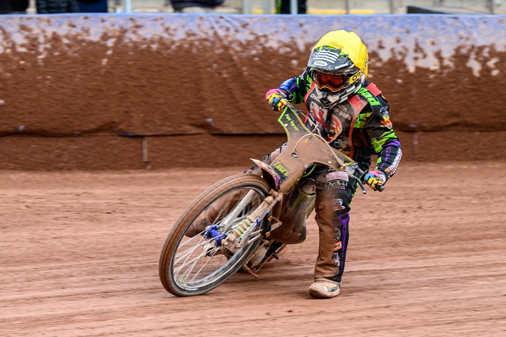 125cc Class Final: Lewis Hague (322) on his way to victory during the British Youth Championship (125cc) Round 2A, at the National Speedway Stadium, Manchester on Sunday 1st June 2025. (Photo: Ian Charles | MI News)