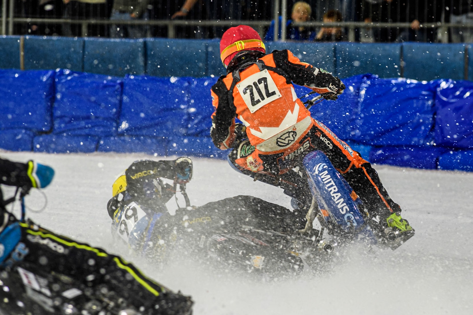 Martin Haarahiltunen (199) of Sweden loses control of his bike during the FIM Ice Speedway Gladiators World Championship, Final 3 at the Ice Stadium, Thialf, Heerenveen on Saturday 5th April 2025. (Photo: Ian Charles | MI News)