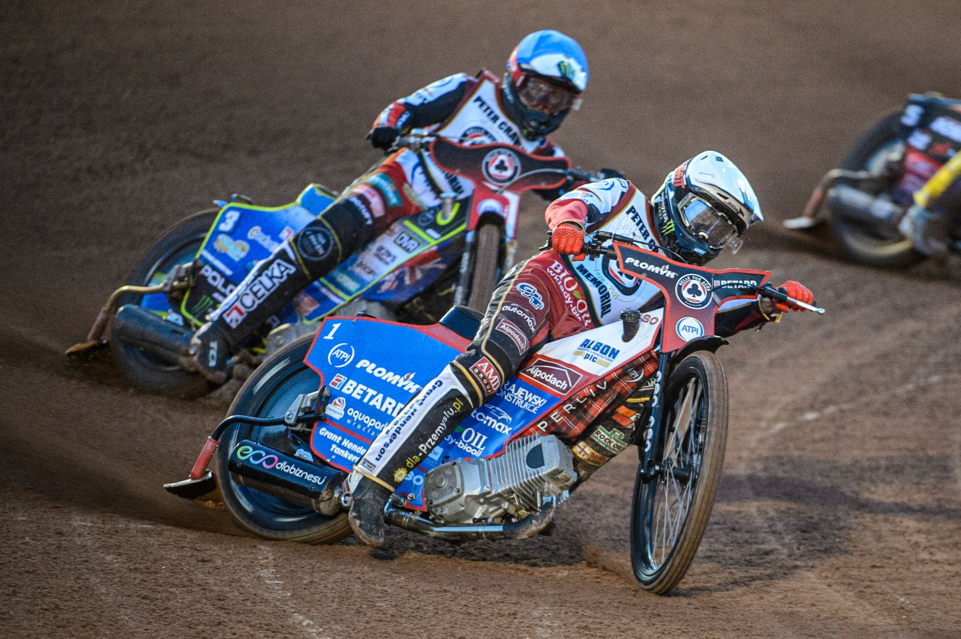 Dan Bewley  (White) leads Jaimon Lidsey  (Blue) during the Peter Craven Memorial Trophy  at the National Speedway Stadium, Manchester on Monday 3rd April 2023. (Photo: Ian Charles | MI News)