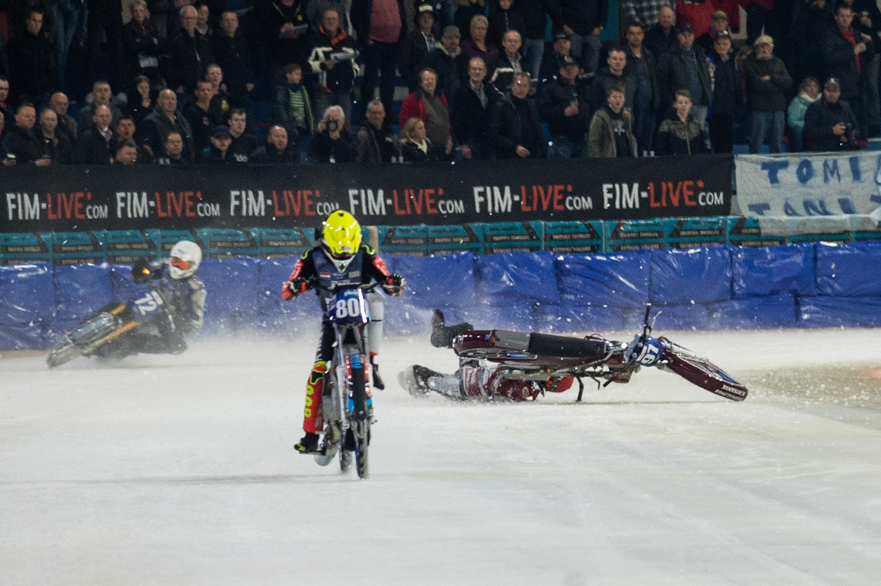 Photo: Ian Charles

Ove Ledstrom falls 

FIM Ice Speedway Gladiators World Championship, Event 5.2, Ice Rink Thialf, Heerenveen, Netherlands Sunday  31  March  2019