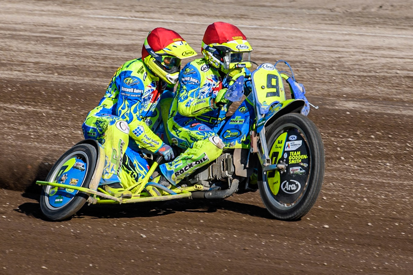 Mitch Goddard &amp; Paul Smith (9) of Great Britain lead the sidecar final in the Sidecar Support Classduring the FIM Long Track World Championship Final 5 at the Speed Centre Roden, Roden, Netherlands on Sunday 22nd September 2024. (Photo: Ian Charles | MI News)