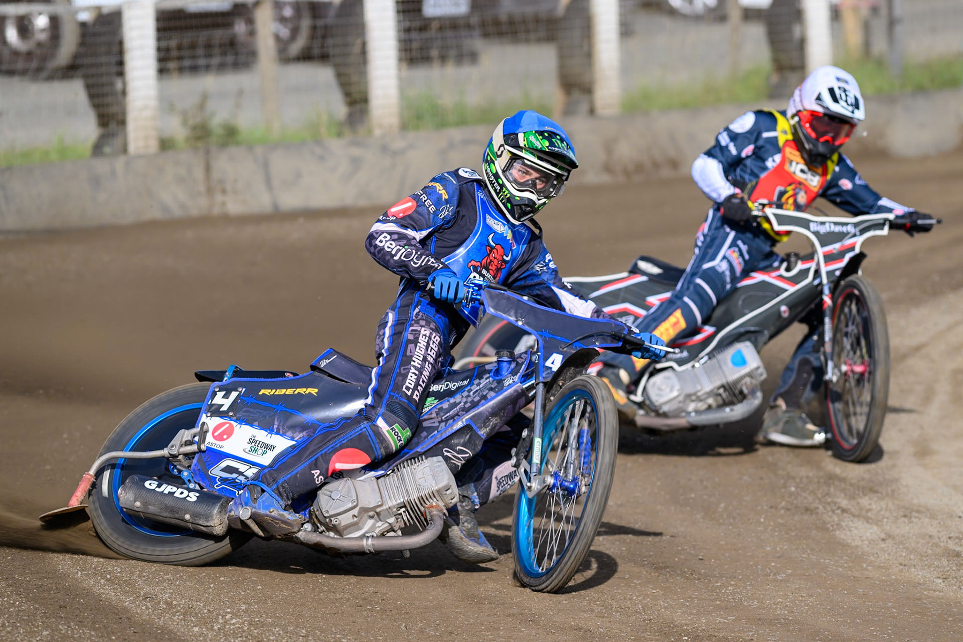Charlie Southwick, Guest Rider for Buxton Bulls   in Blue leading Ben Morley of Leicester Lion Cubs  in White during the WSRA National Development League match between Buxton Bulls and Leicester Lion Cubs at Hi-Edge Speedway, Buxton on Sunday 4th October 2026. (Photo: Ian Charles | MI News)