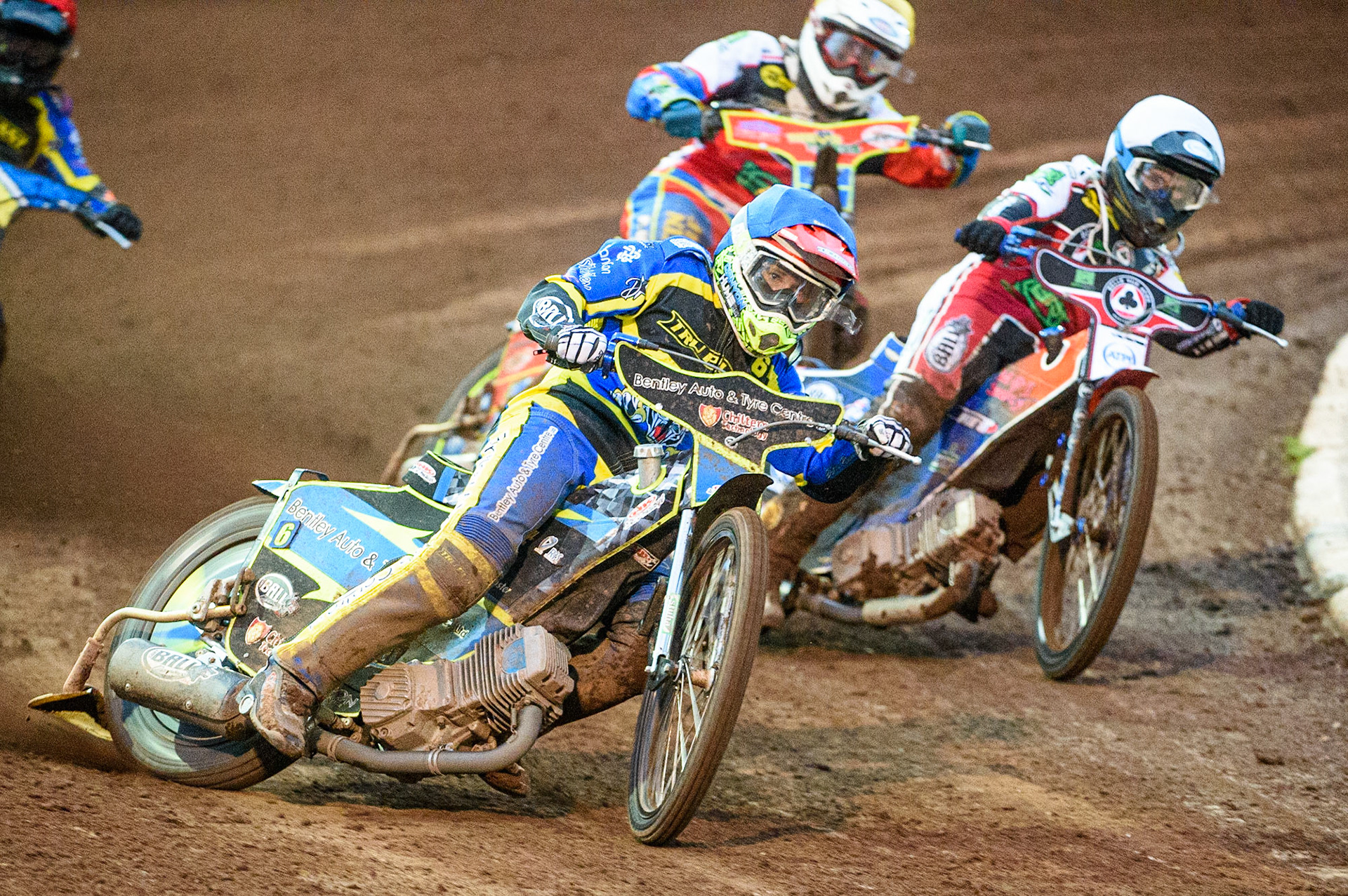 SHEFFIELD, UK. AUG 2NDDanyon Hume  (Blue) leads Brady Kurtz  (White) and Simon Lambert  (Yellow) during the SGB Premiership match between Sheffield Tigers and Belle Vue Aces at Owlerton Stadium, Sheffield on Thursday 2nd September 2021. (Credit: Ian Charles | MI News)