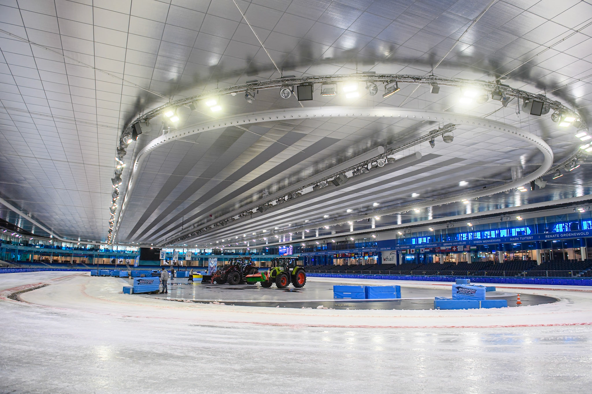 The Ice Track at Thialf during the FIM Ice Speedway Gladiators World Championship, Final 4 at the Ice Stadium, Thialf, Heerenveen on Sunday 6th April 2025. (Photo: Ian Charles | MI News)