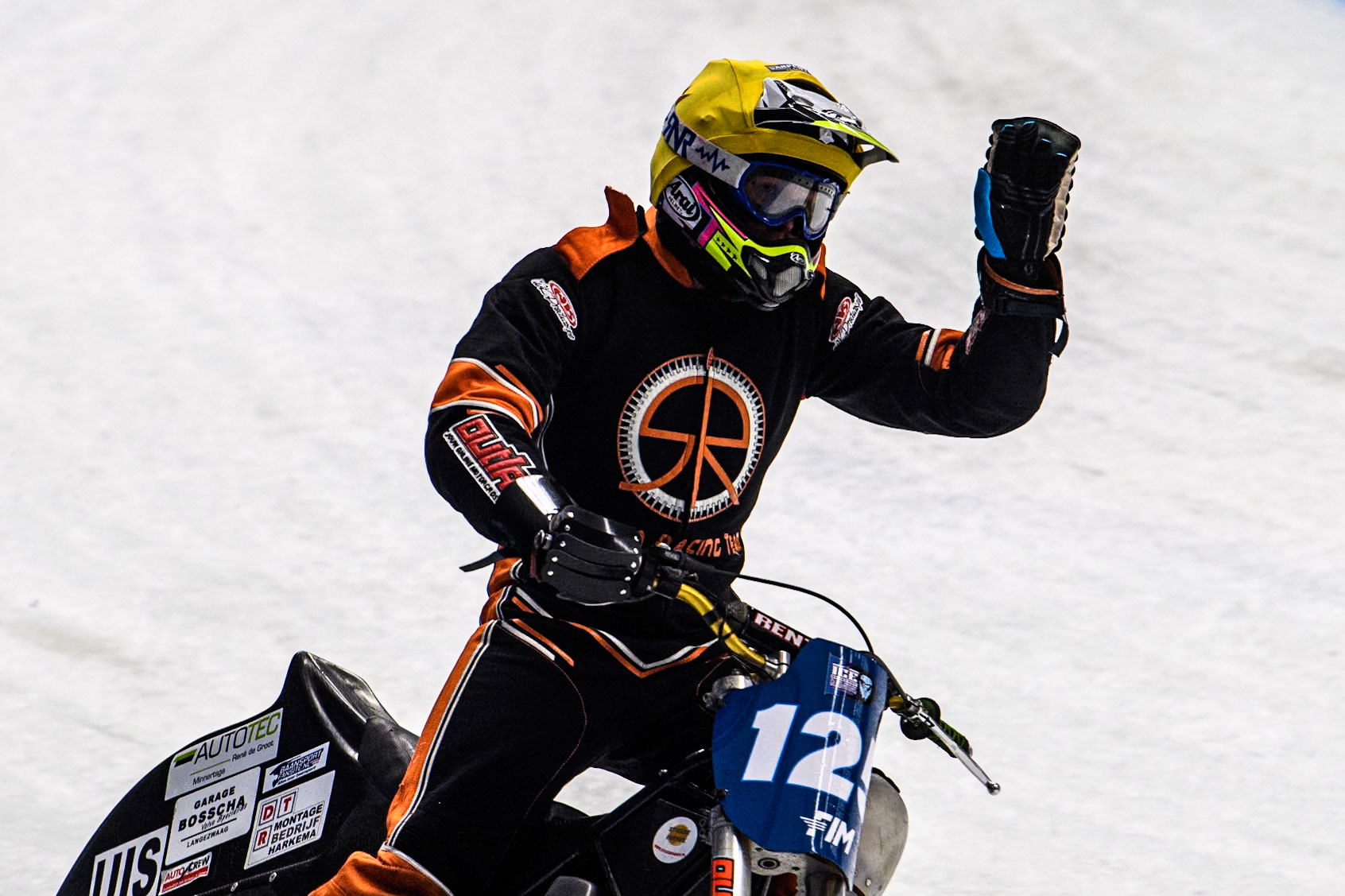 Sebastian Reitsma (125) of The Netherlands waves to the crowd after his final heat during the Ice Speedway Gladiators World Championship Final 2 at Max-Aicher-Arena, Inzell on Sunday 16th March 2025. (Photo: Ian Charles | MI News)