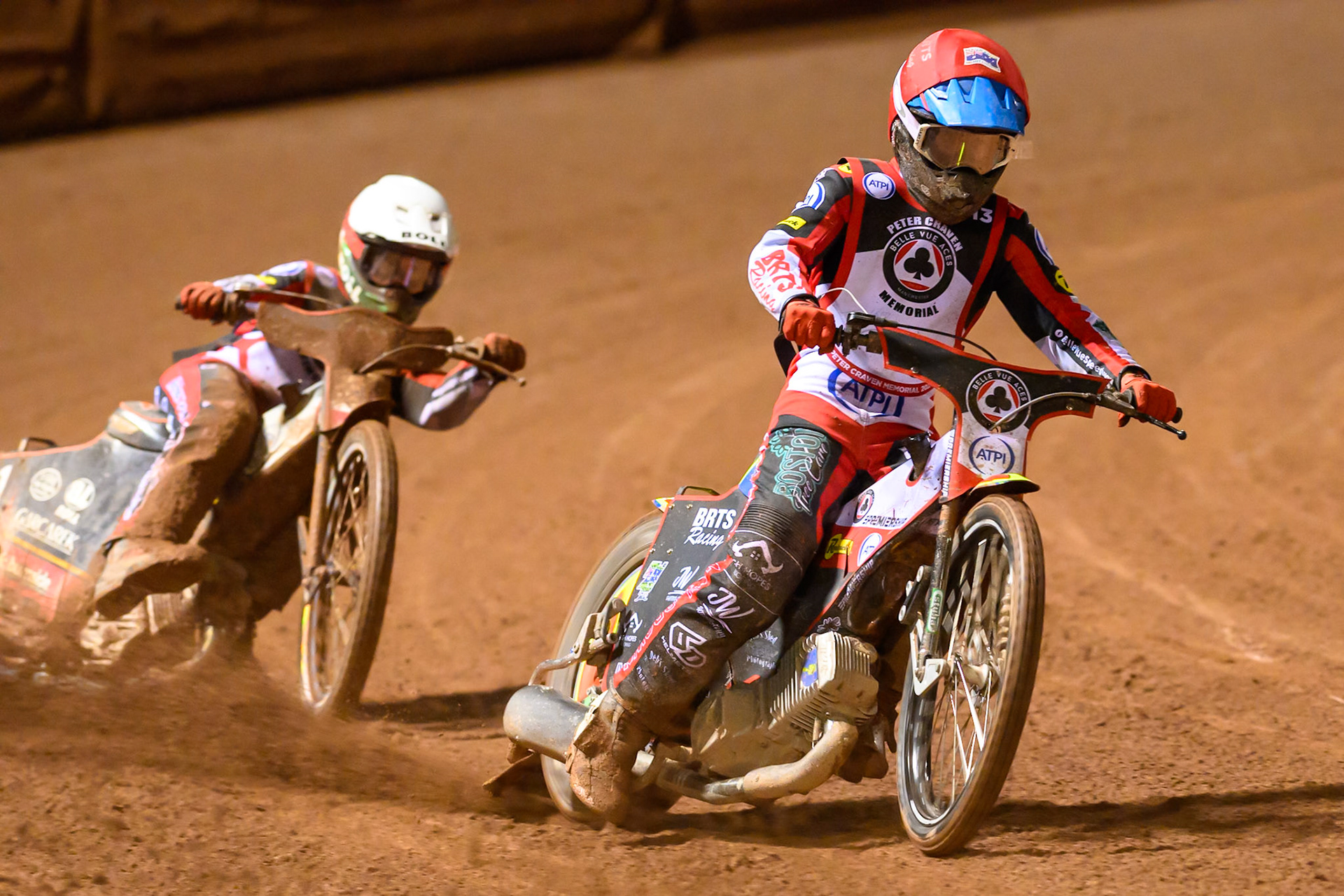 Tate Zischke in Red leading Brady Kurtz  in White during the Peter Craven Memorial Trophy at the National Speedway Stadium, Manchester, on Monday 16th March 2026. (Photo: Ian Charles | MI News)