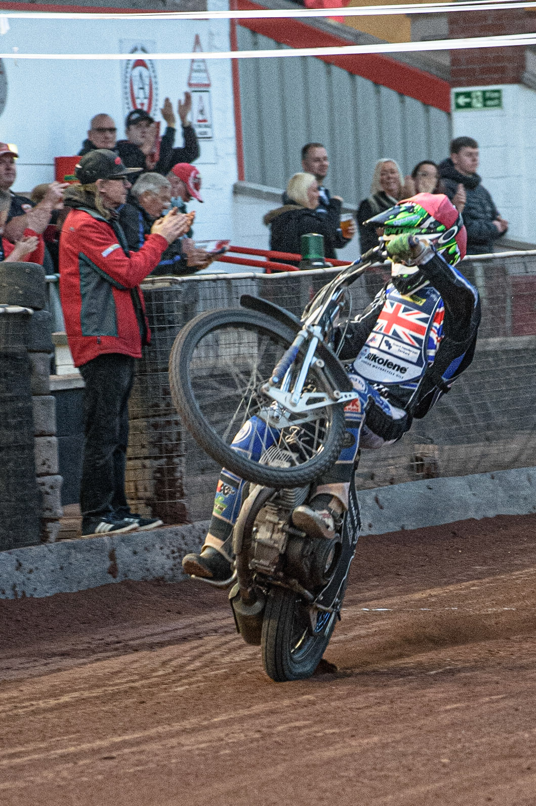 GLASGOW, UK. JUNE 19TH.  Dan Bewley (Great Britain) celebrates with a wheelie during the FIM Speedway Grand Prix Qualifying Round at the Peugeot Ashfield Stadium, Glasgow on Saturday 19th June 2021. (Credit: Ian Charles | MI News)
