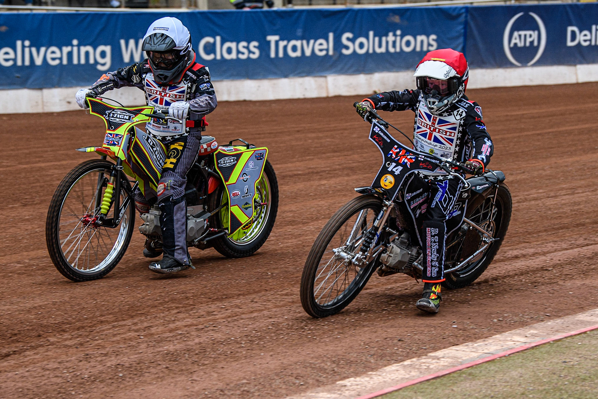 Kane Newby  (Red) inside Joe Brice (White) during the British Youth Championships at the National Speedway Stadium, Manchester on Friday 12th May 2023. (Photo: Ian Charles | MI News)