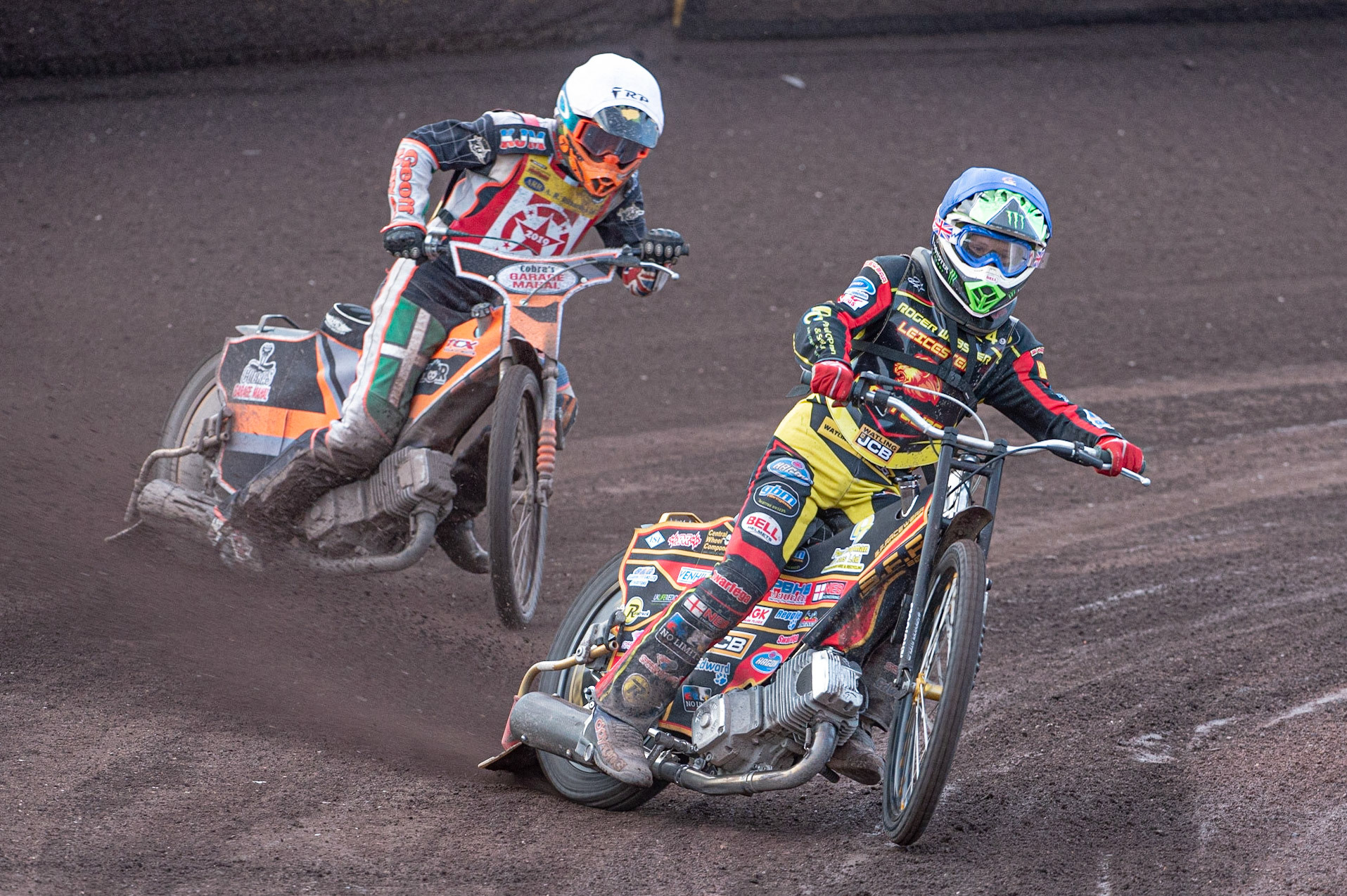 Photo: Ian Charles

Dan Thompson  (Blue) leads Connor Coles (White) 


National Development League 4 Team Tournament, Loomer Road Stadium, Stoke, Saturday 13 July  2019
